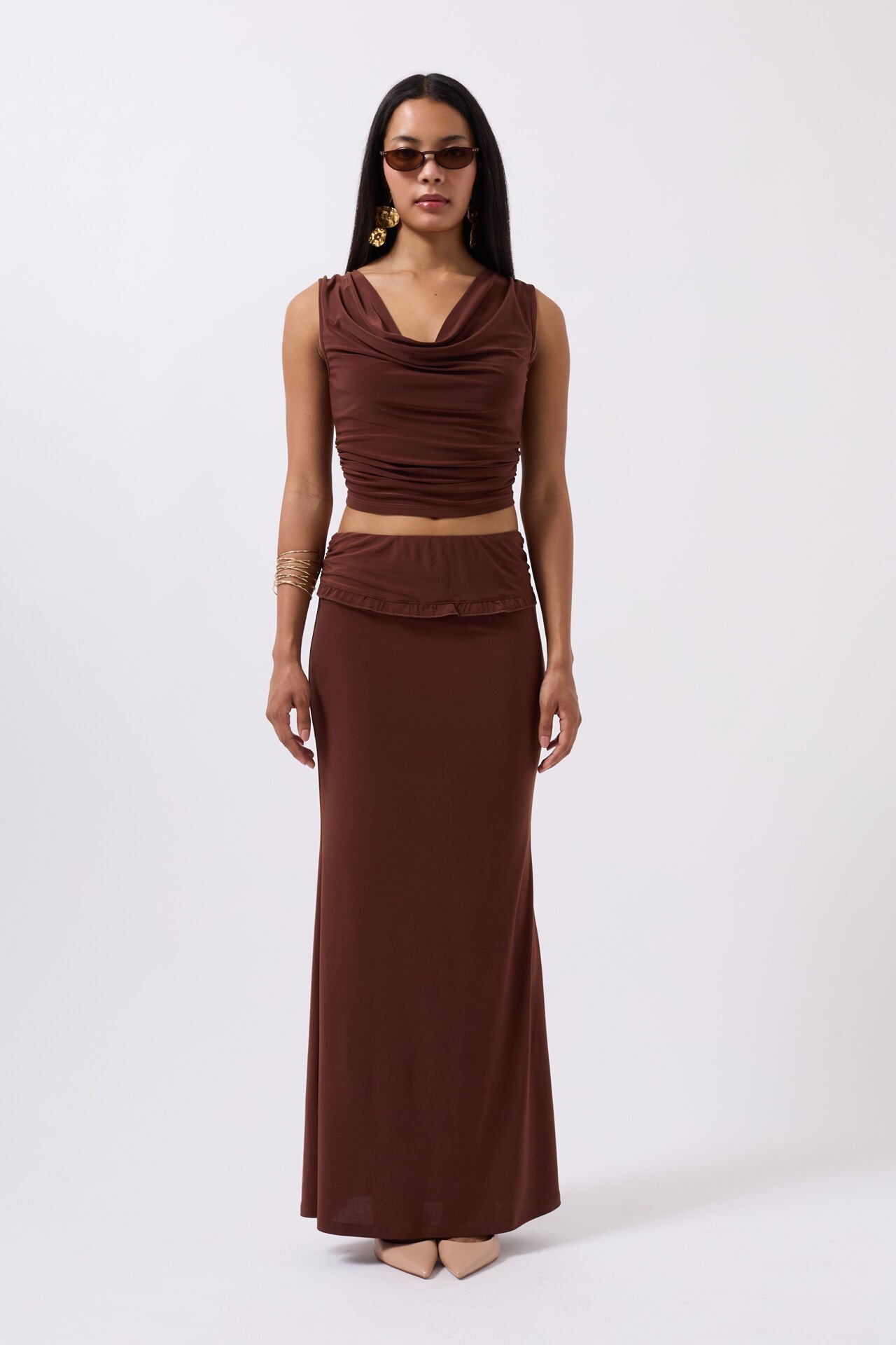 Оптовая продажа макси коричневая юбка со складками и талией