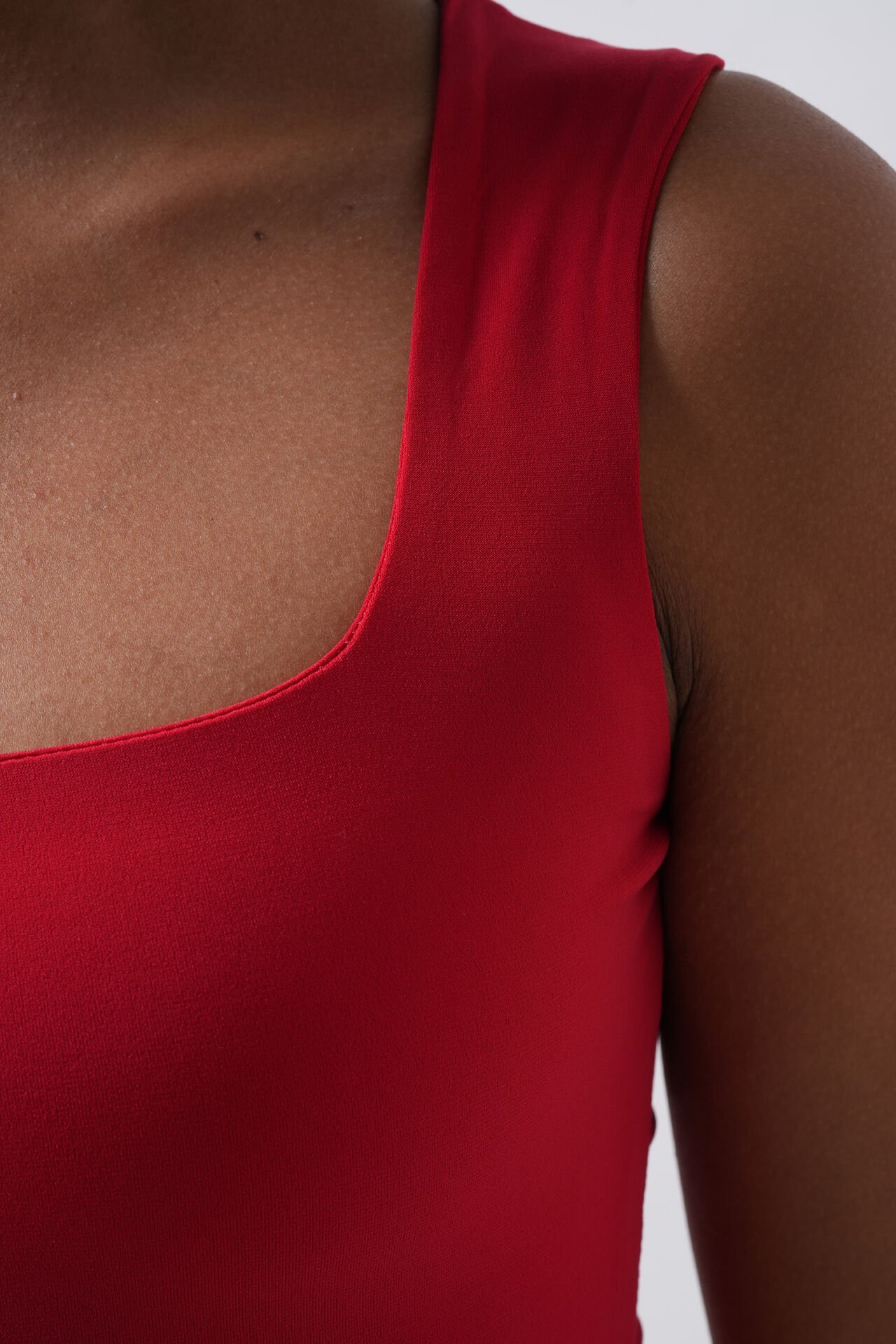 Toptan Kare Yaka Kalın Askılı Kırmızı Bodysuit