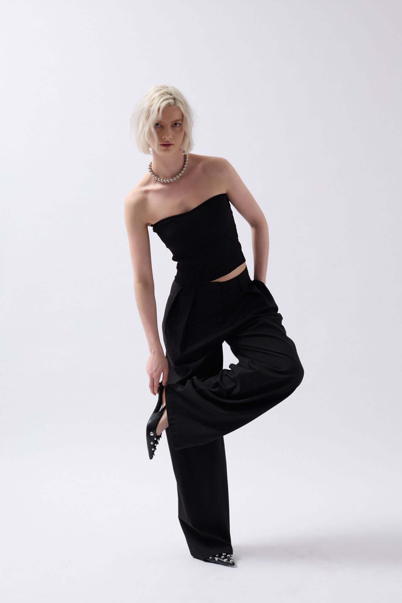 Toptan Straplez Dokulu Siyah Crop