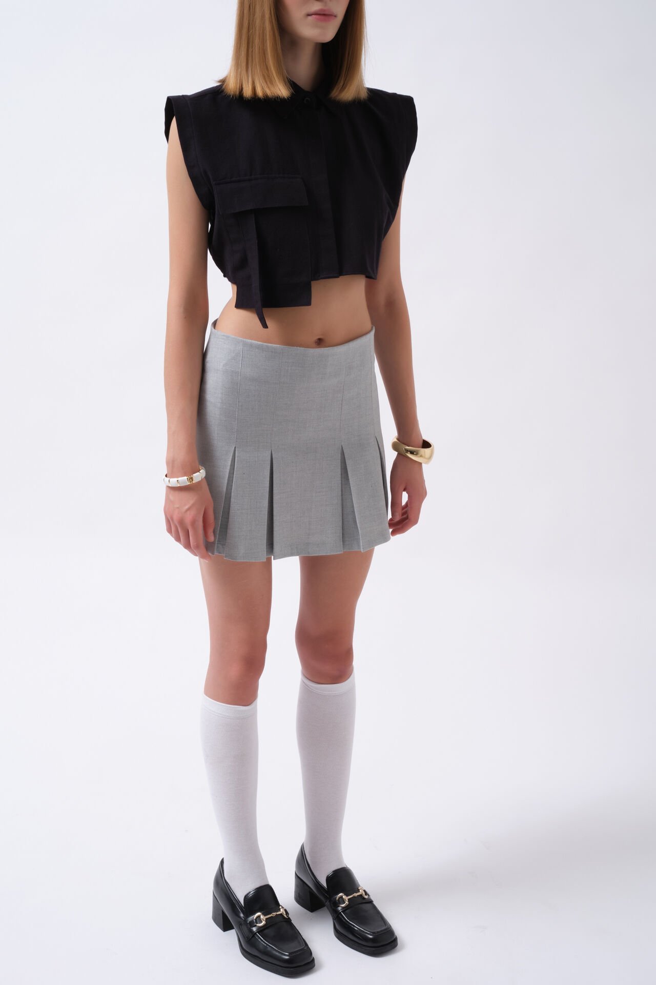 Wholesale Pocket Detail Sleeveless Black Shirt