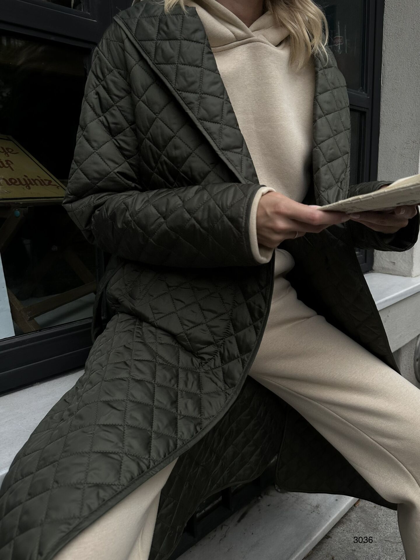 Toptan Kapitone Desen Maxi Boy Trençkot