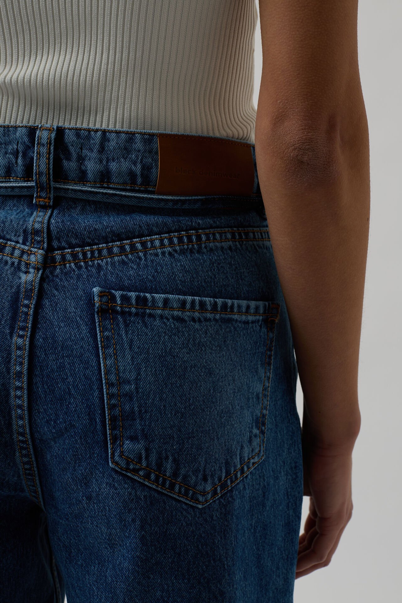 Toptan Biye Detay Straight Mavi Jean