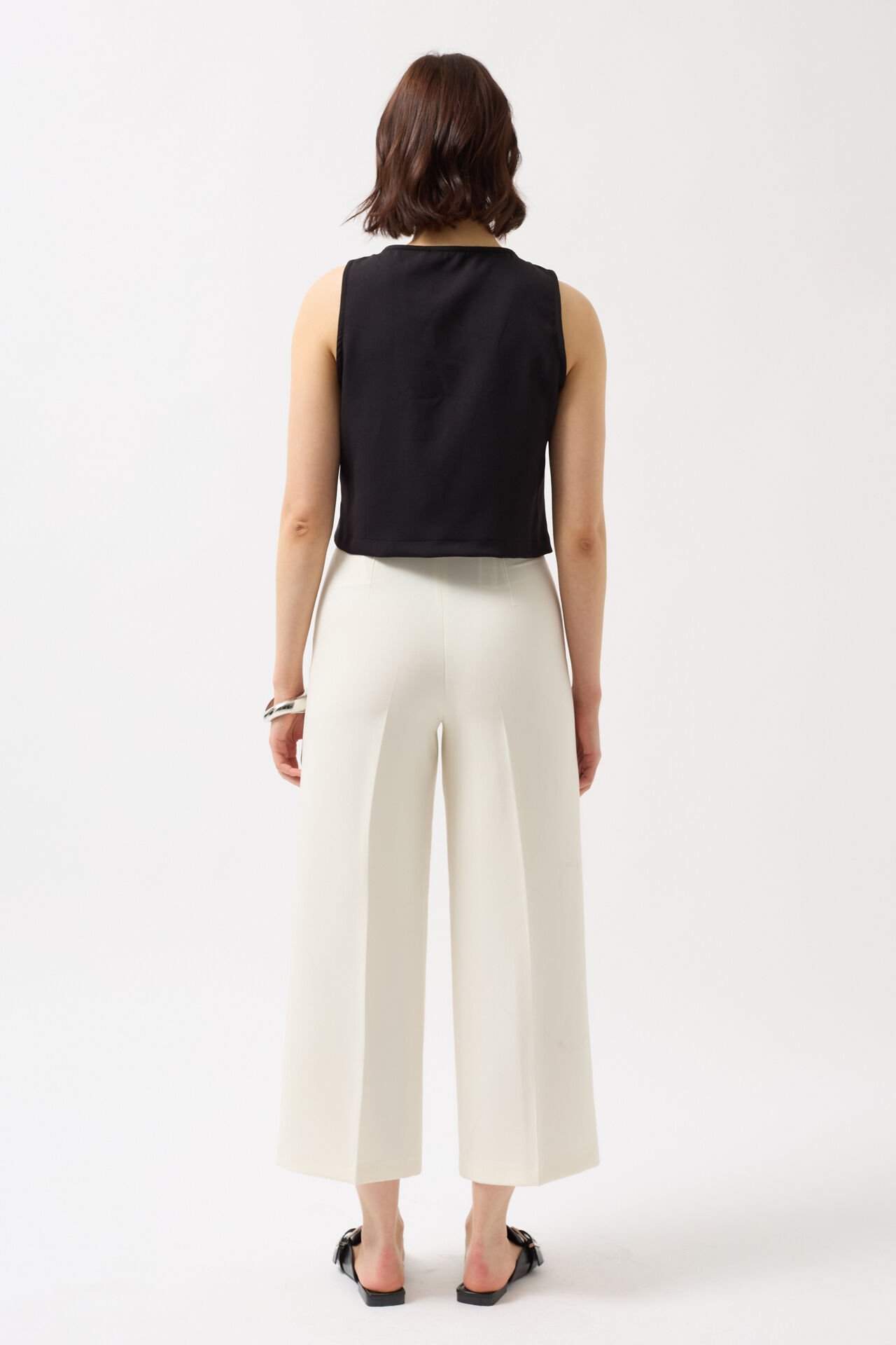 Toptan Bağcık Detay Dekolte Siyah Bluz