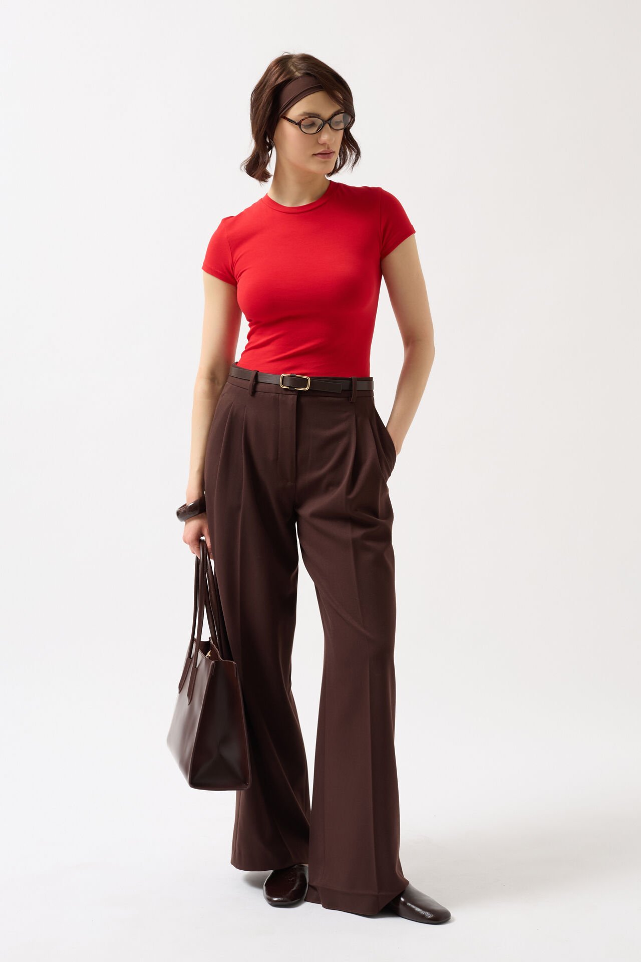 تي شيرت أحمر أساسي من الليكرا بسعر الجملة