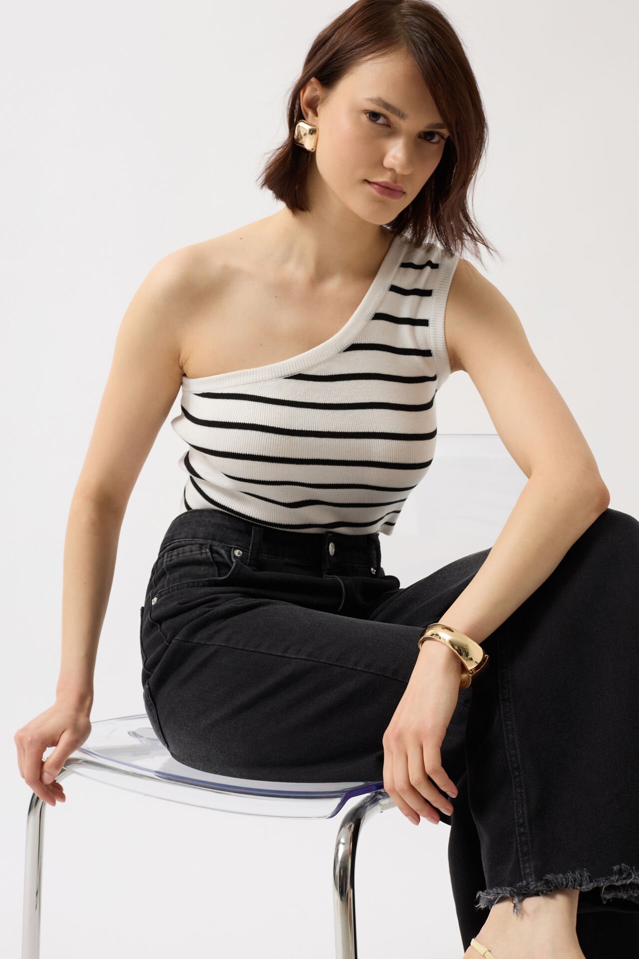 Toptan Tek Omuz Çizgili Beyaz Siyah Crop