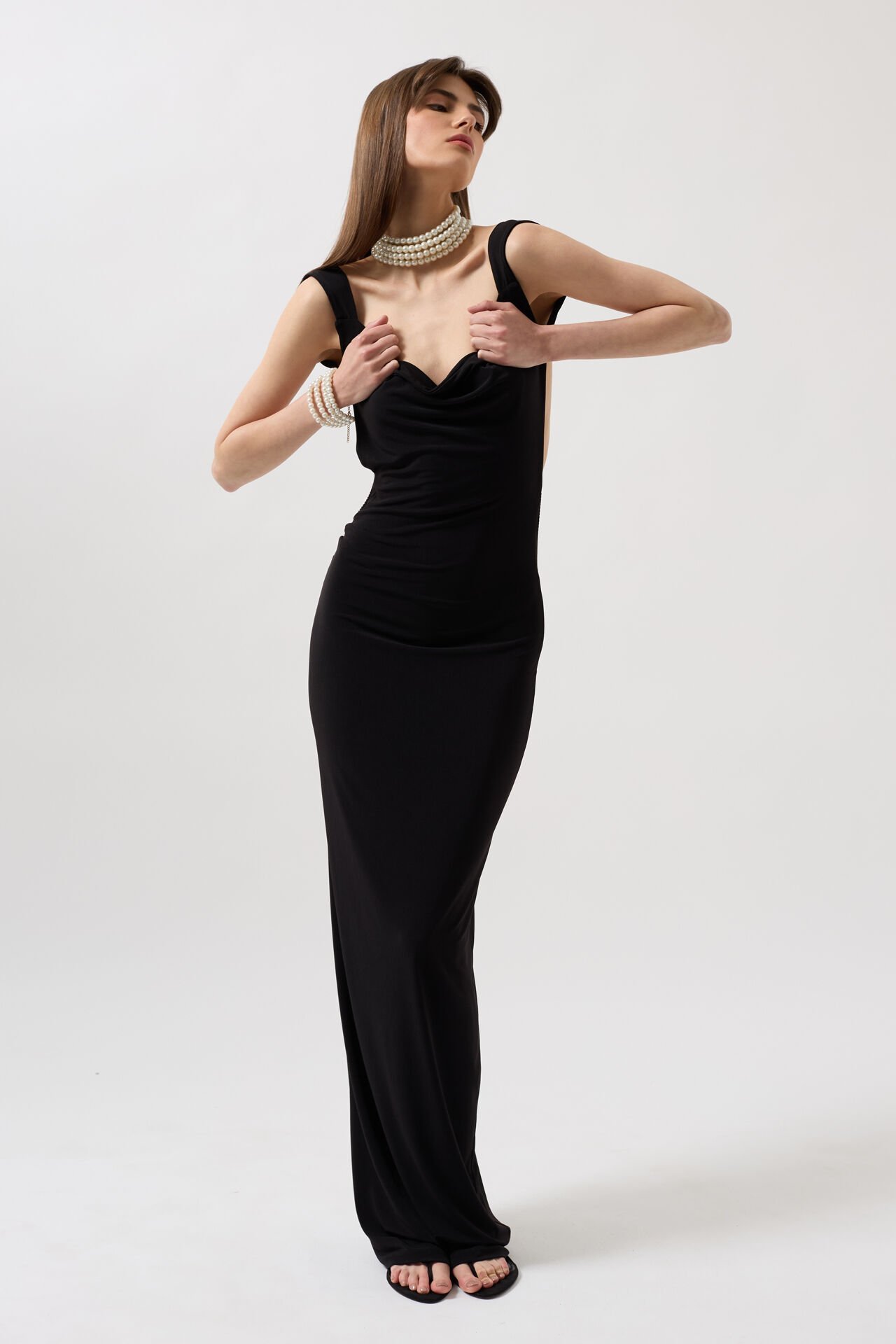 Wholesale Backless Maxi Black Dress