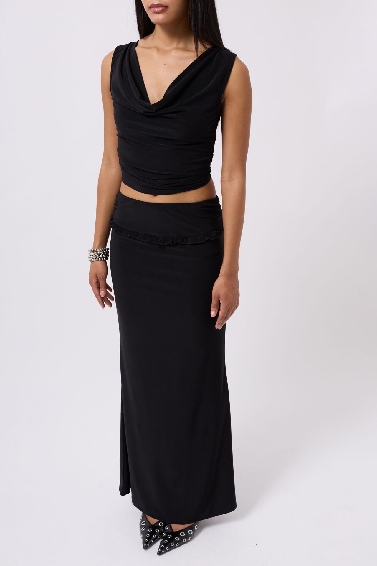 Toptan Degaje Yaka Siyah Crop