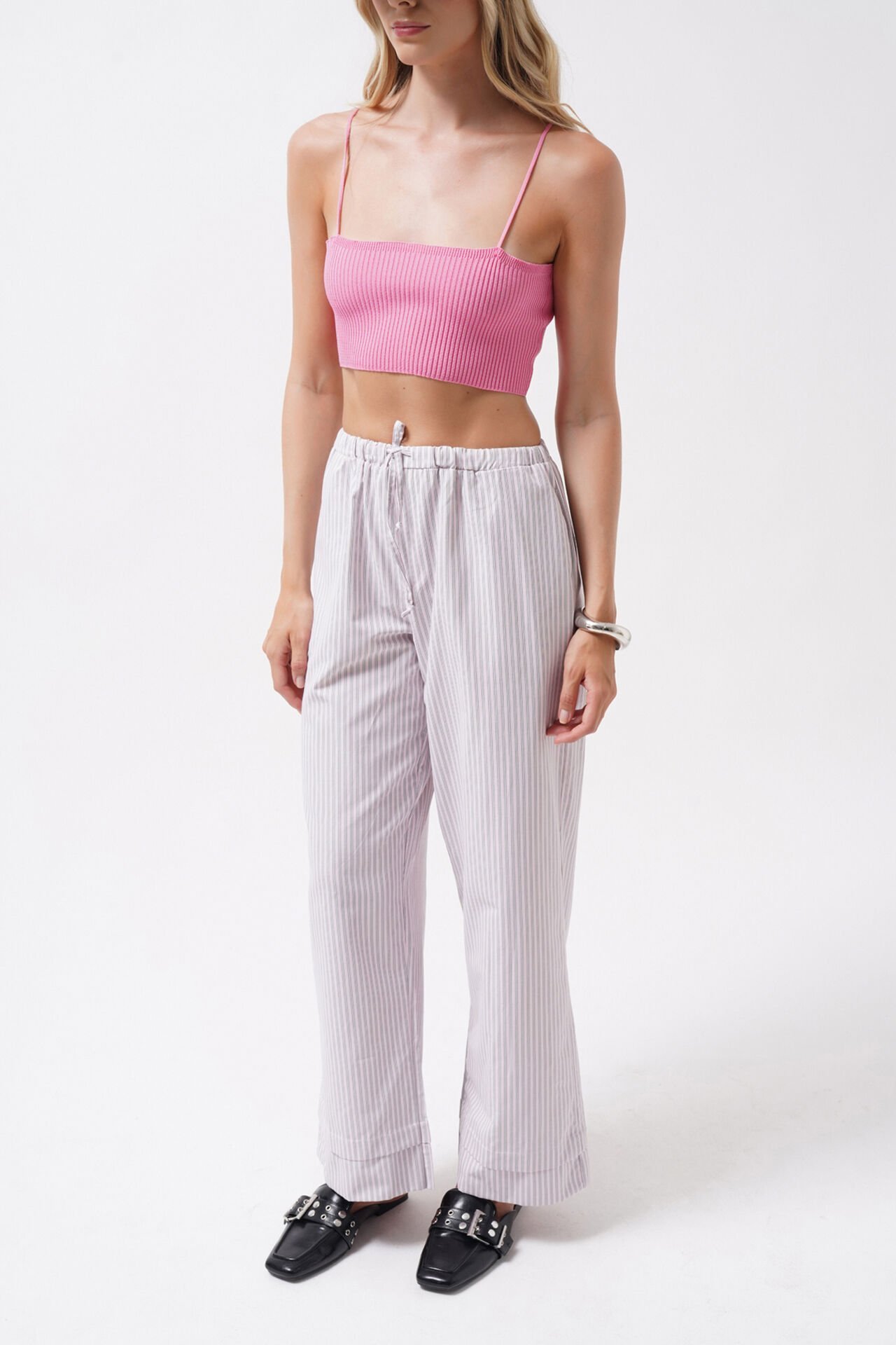 Toptan İnce Askılı Pembe Crop Top