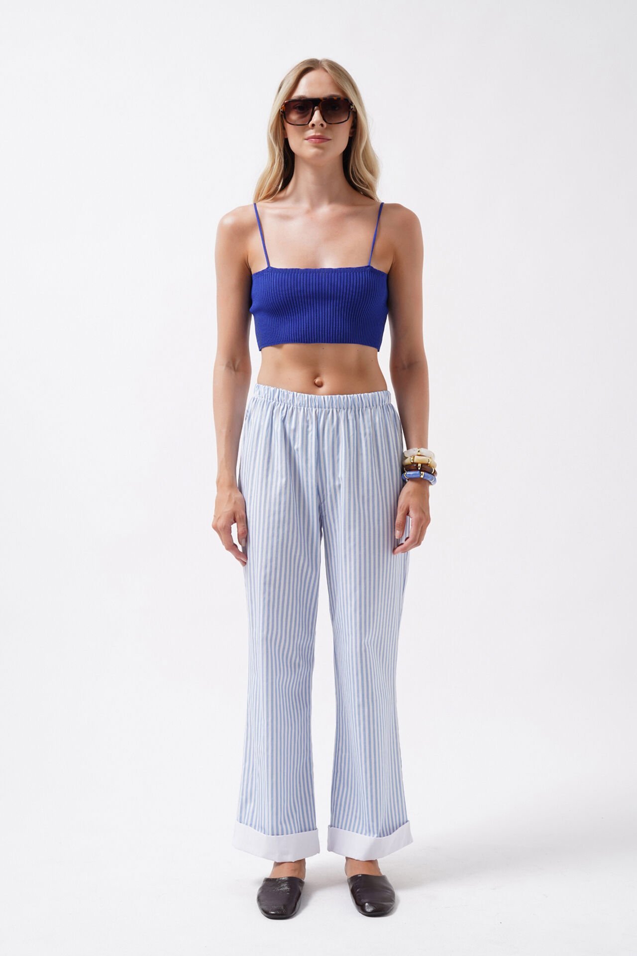 Toptan İnce Askılı Saks Crop Top