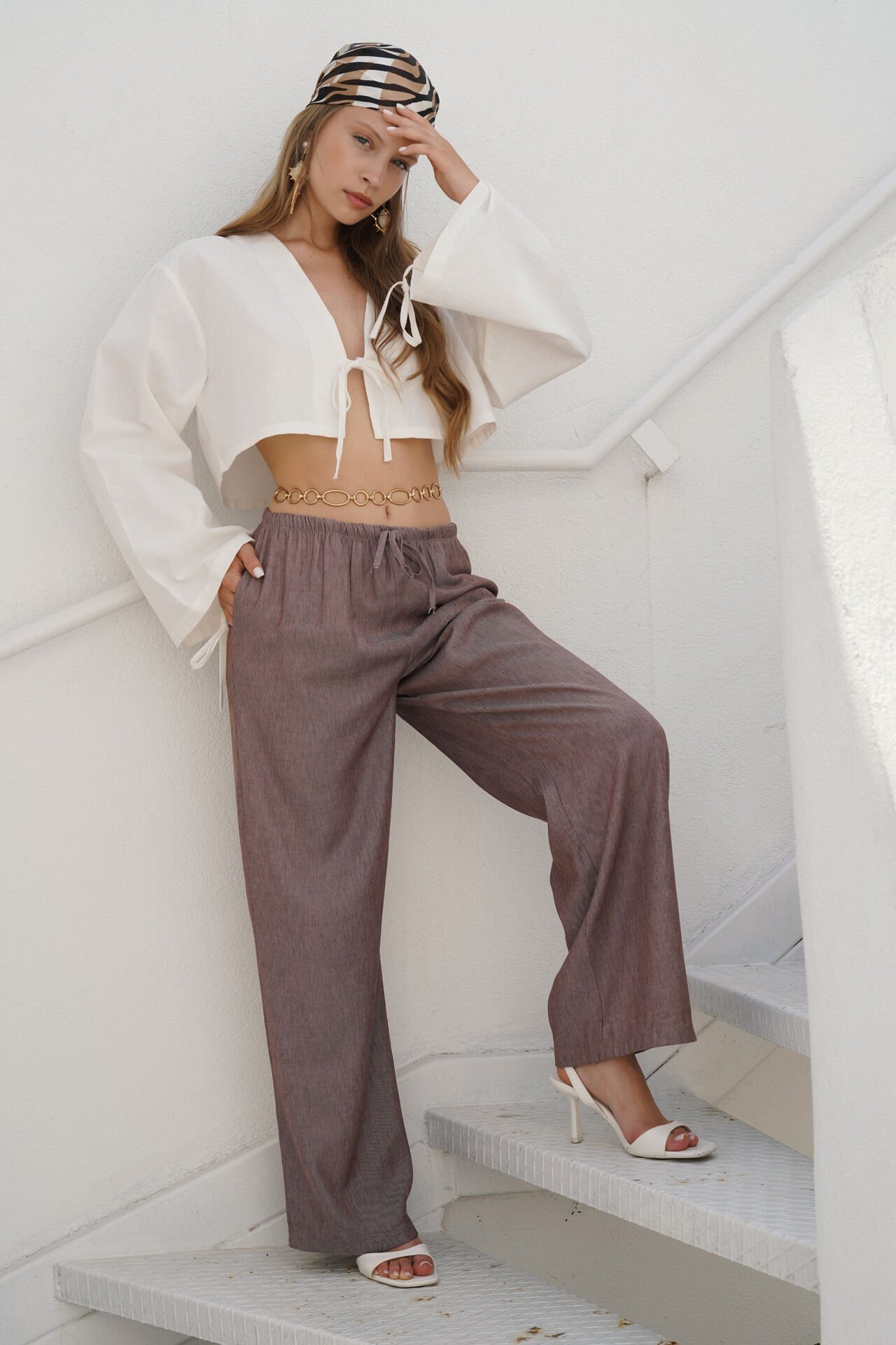 Wholesale Thin Belted Lace Detail Brown Trousers