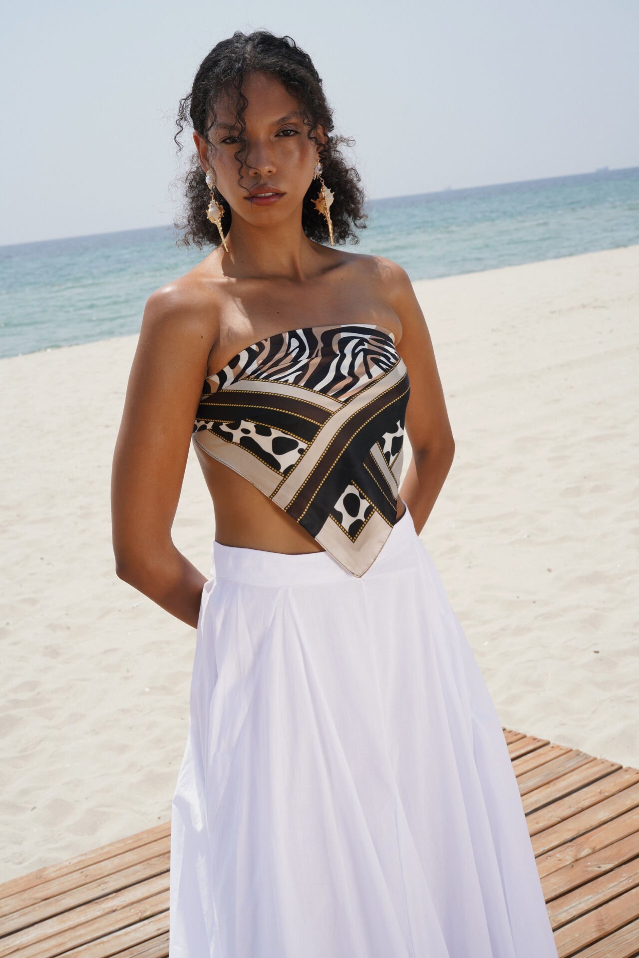 Wholesale Sewing Detail Maxi White Skirt