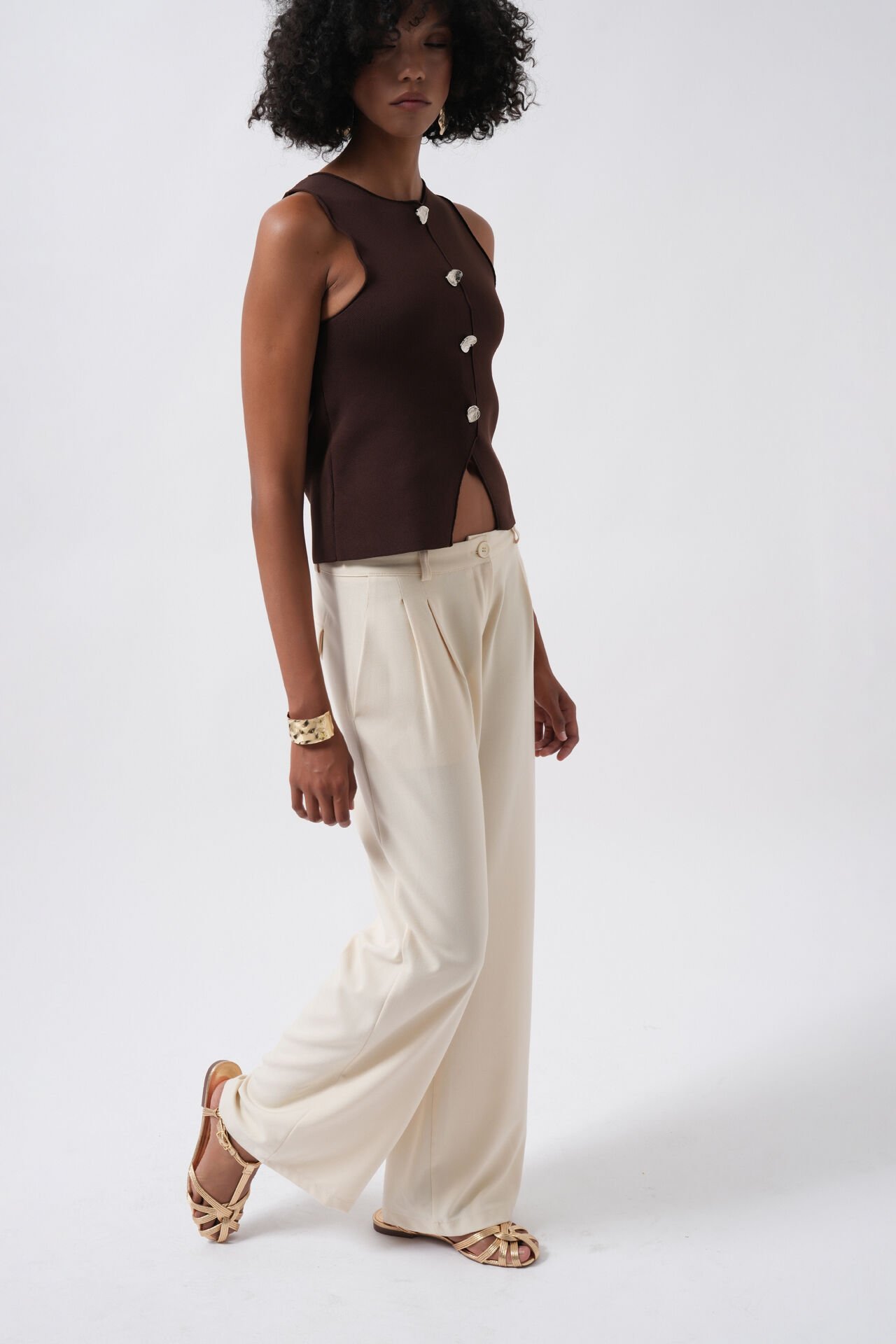 Wholesale Double Pleated Wide Leg Beige Trousers