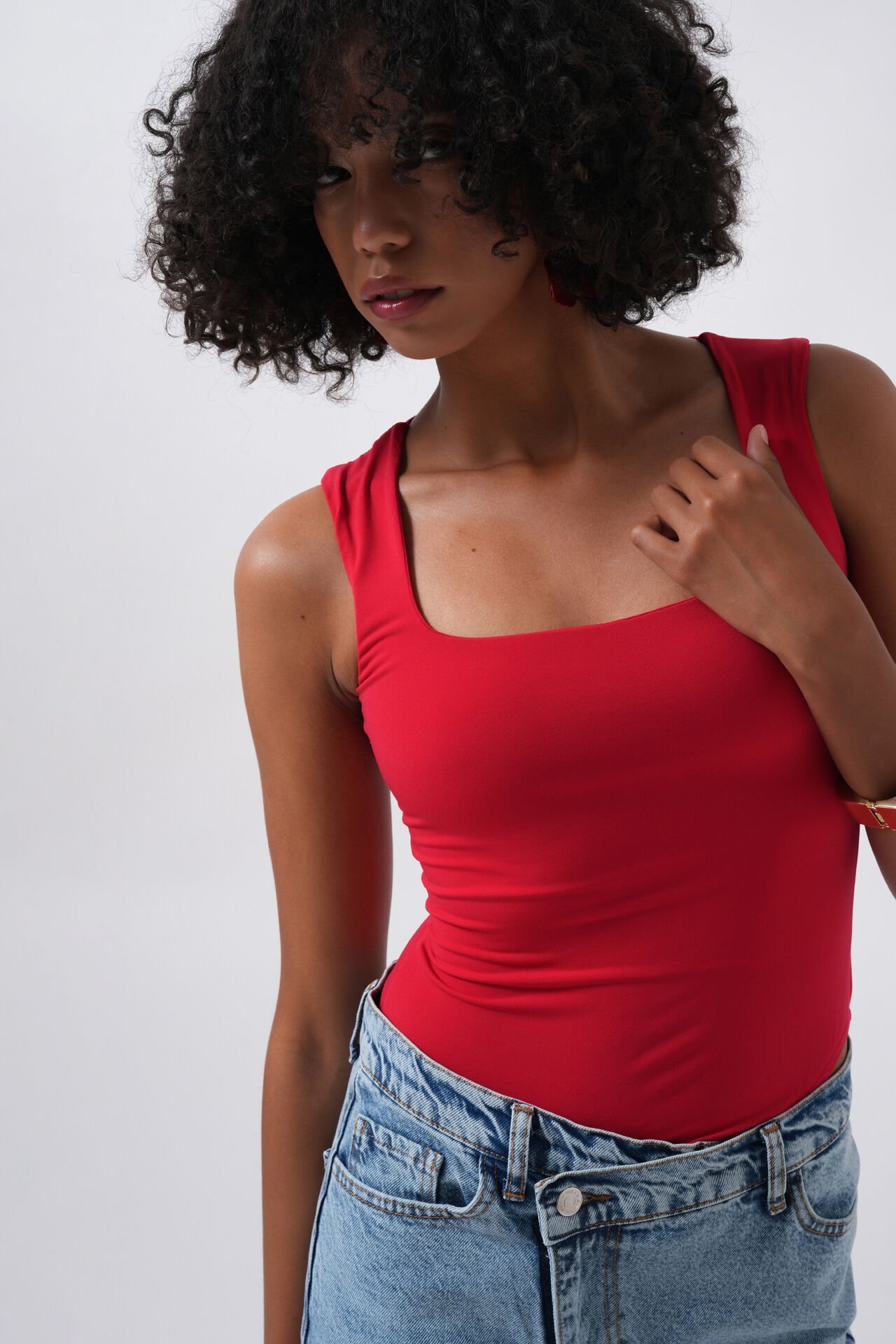 Toptan Kare Yaka Kalın Askılı Kırmızı Bodysuit