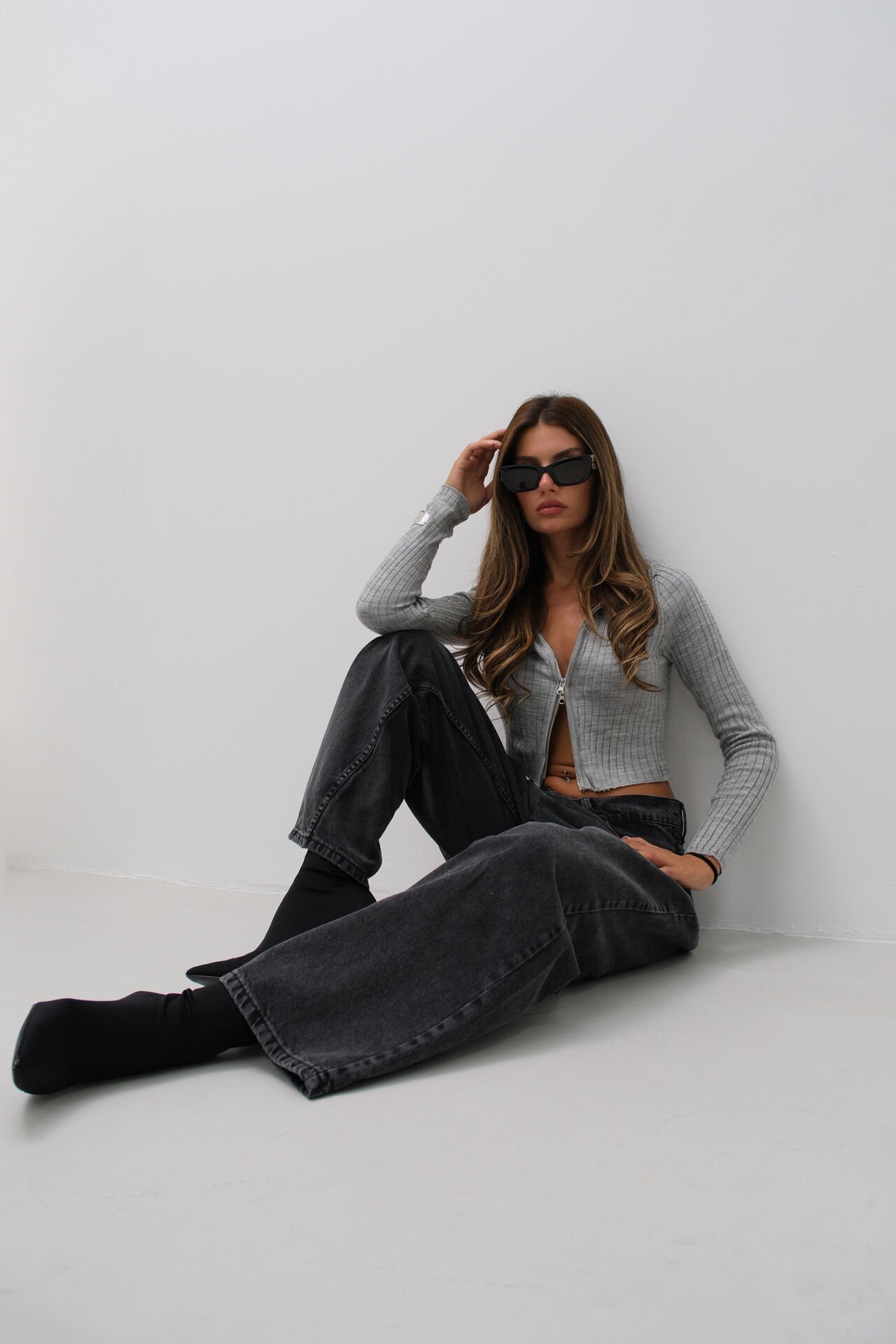 Wholesale Zippered Polo Neck Gray Knitwear Sweater