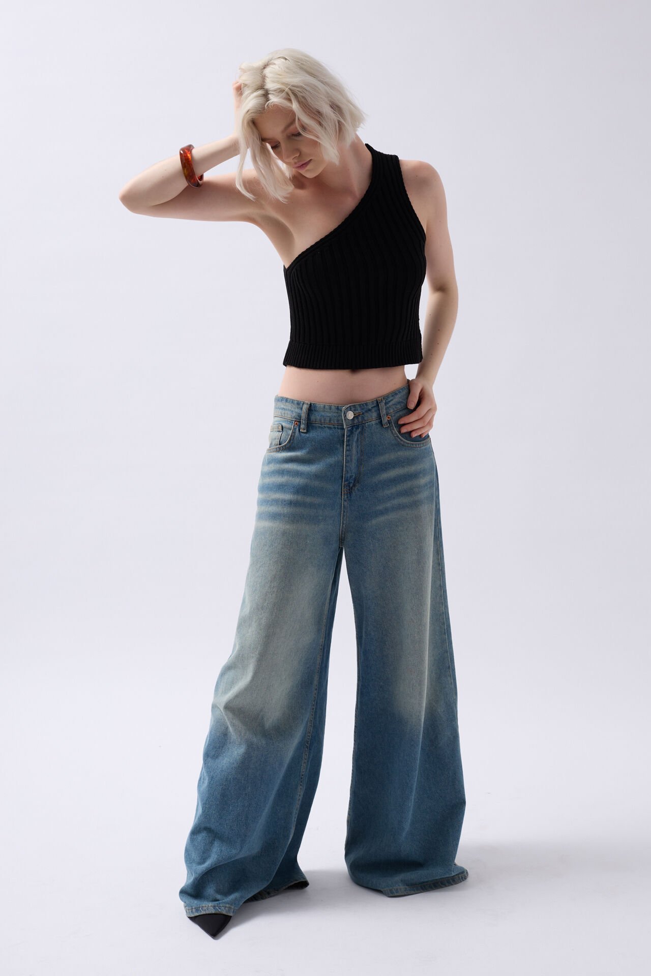 Wholesale One Shoulder Knitted Black Blouse