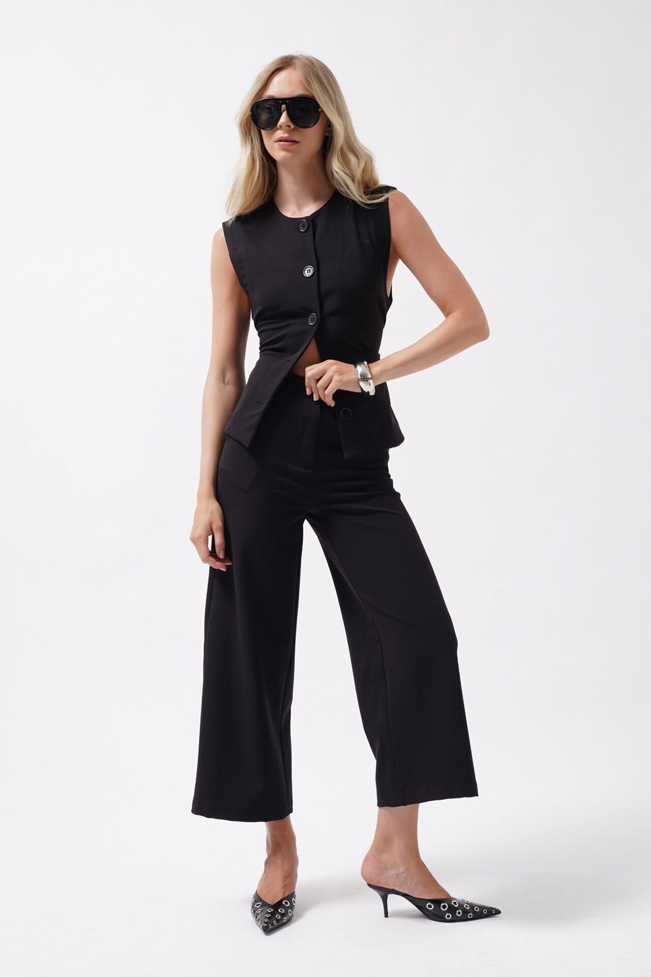 Wholesale Wide Leg Midi Length Black Trousers