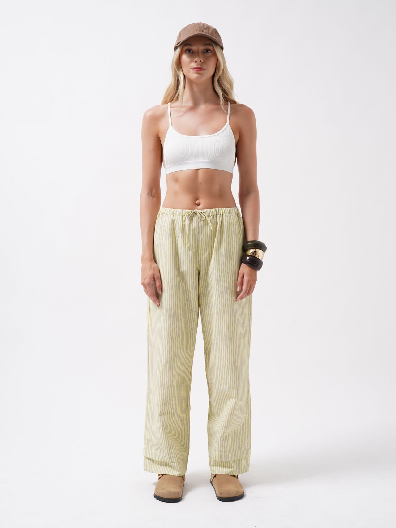 Low-cut Sports Bra
