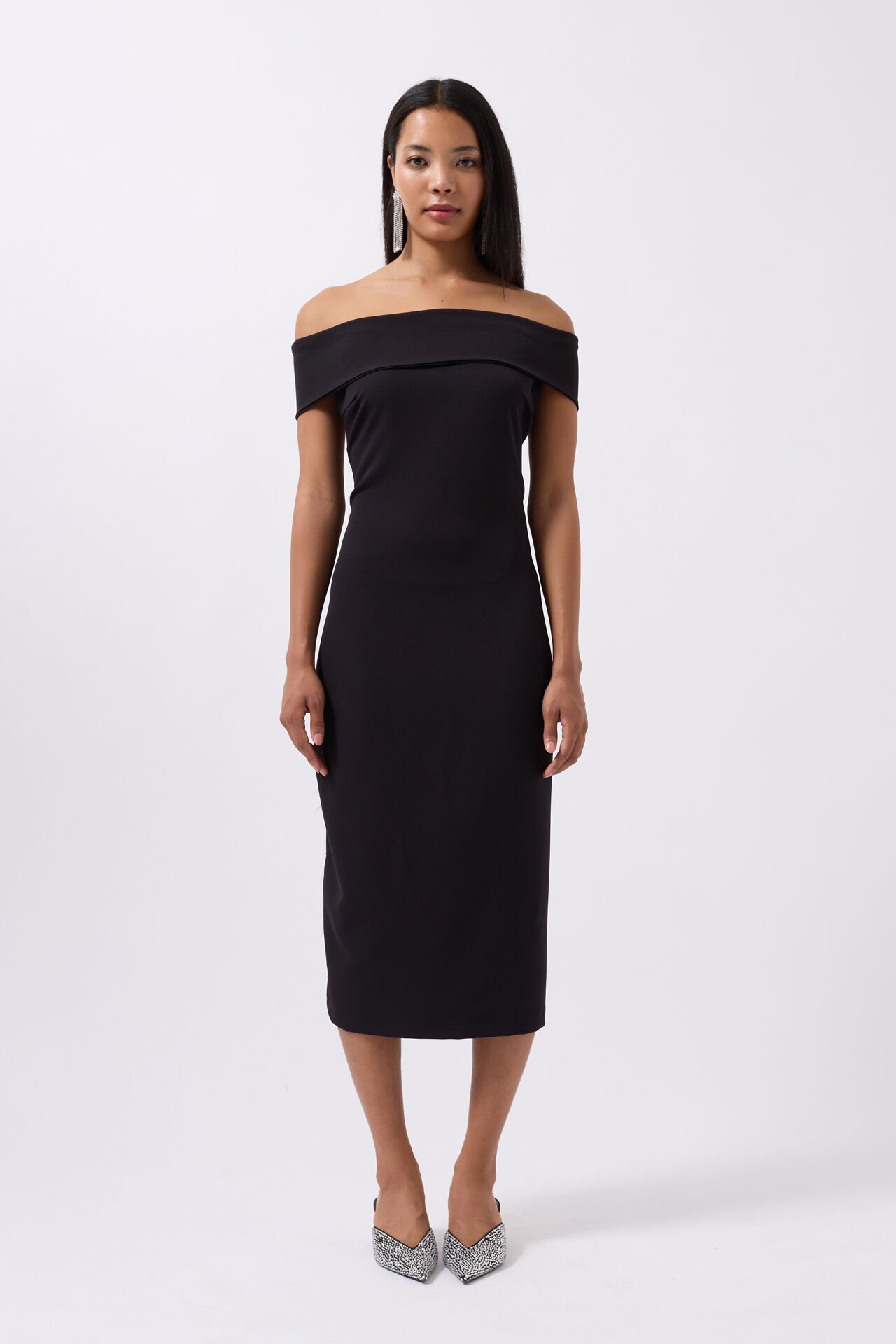 Wholesale Shoulder Fold Detail Maxi Black Dress