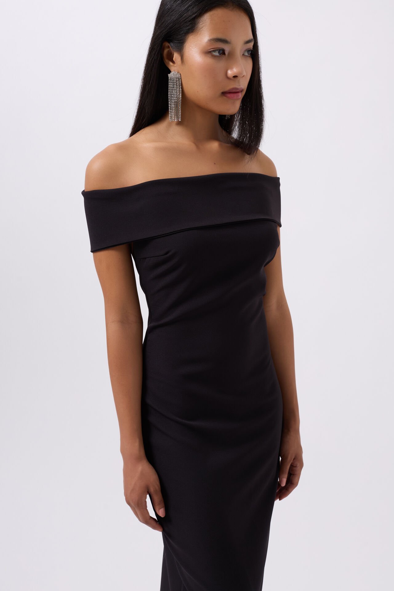 Wholesale Shoulder Fold Detail Maxi Black Dress