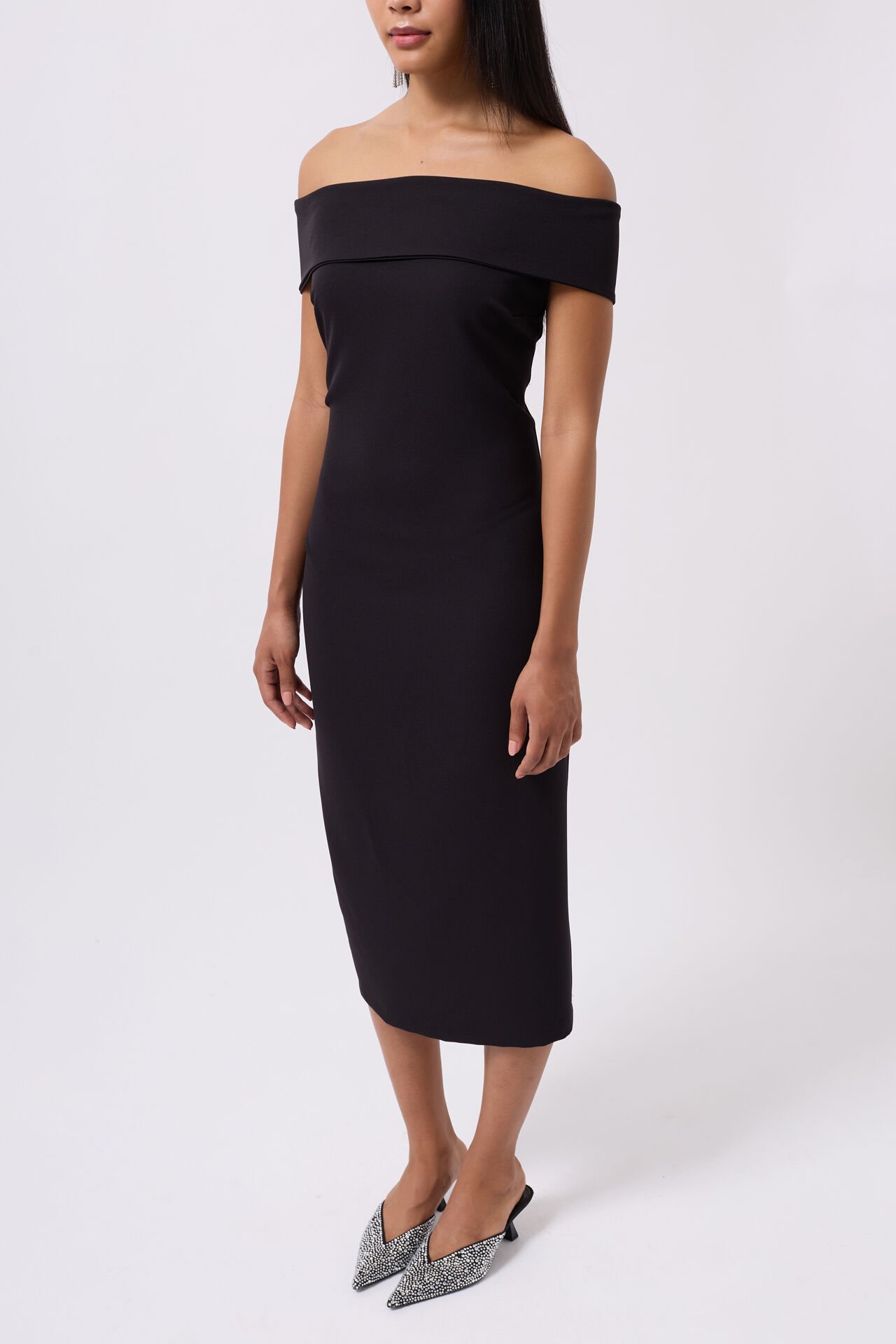 Wholesale Shoulder Fold Detail Maxi Black Dress