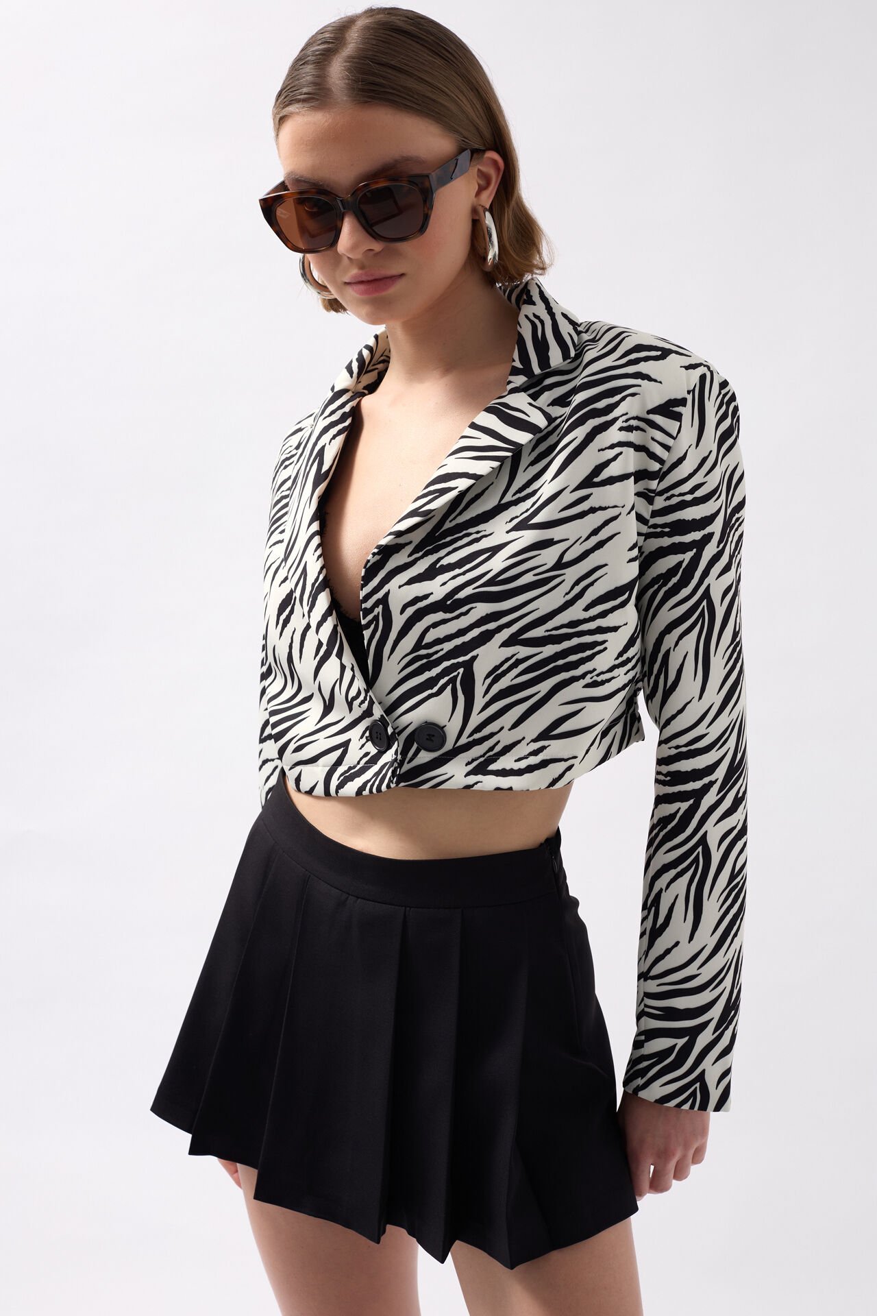 Patterned Crop Jacket