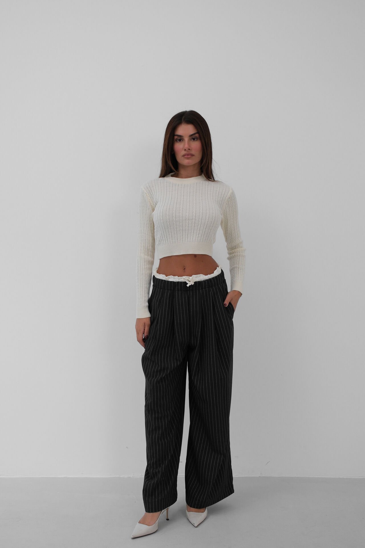 Wholesale Knit Detail Knitwear Crop Ecru Sweater