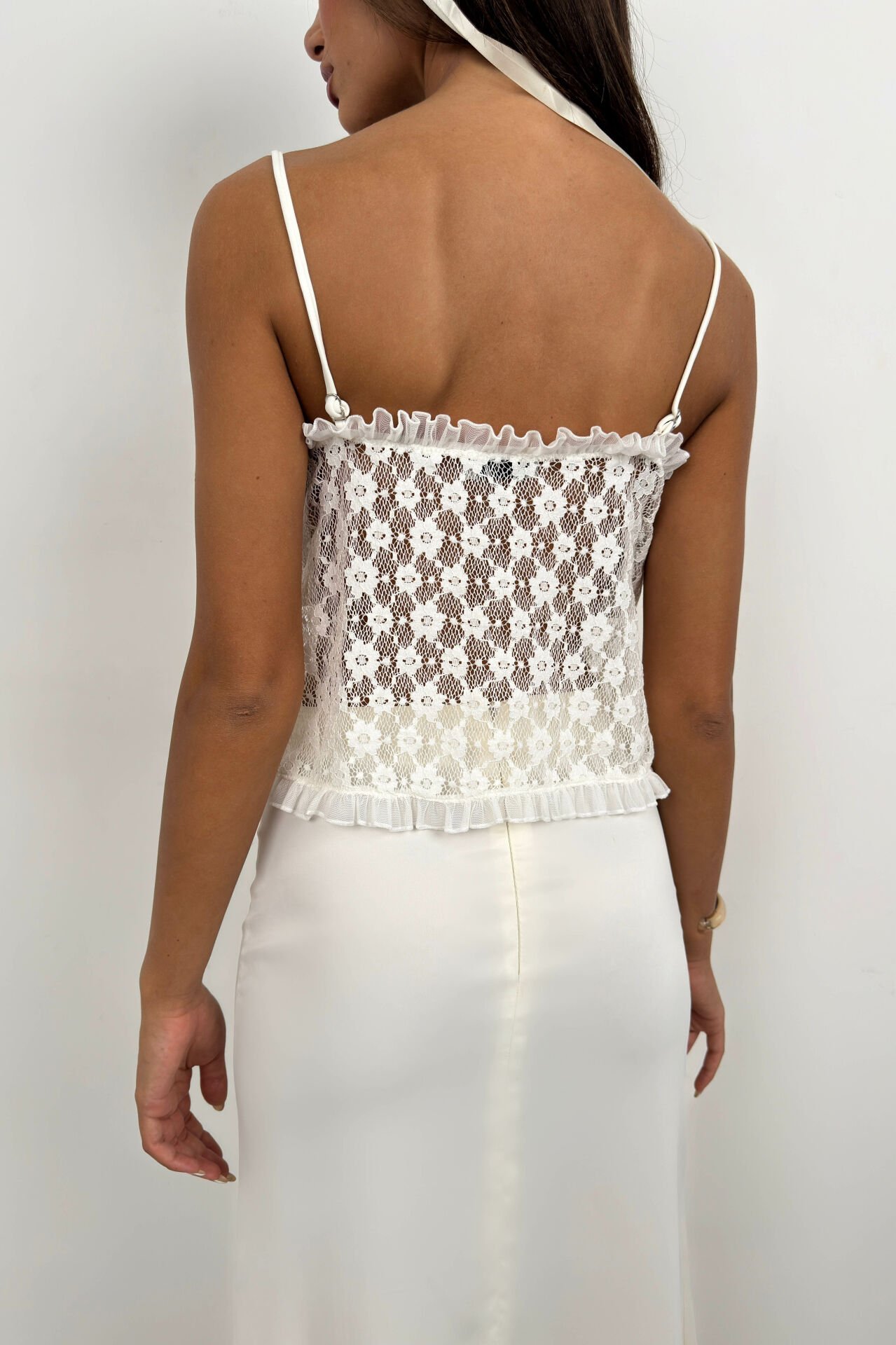 Toptan Dantelli Bağcık Detay Ekru Crop