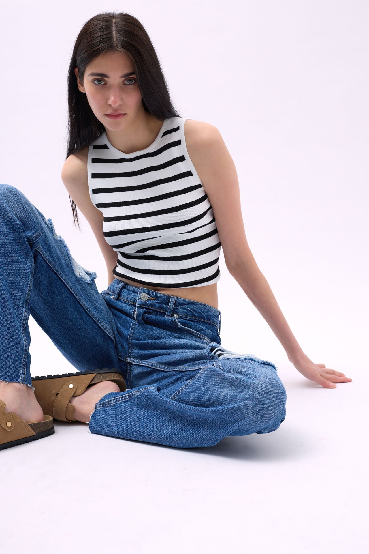 Toptan Halter Yaka Çizgili Beyaz-Siyah Crop