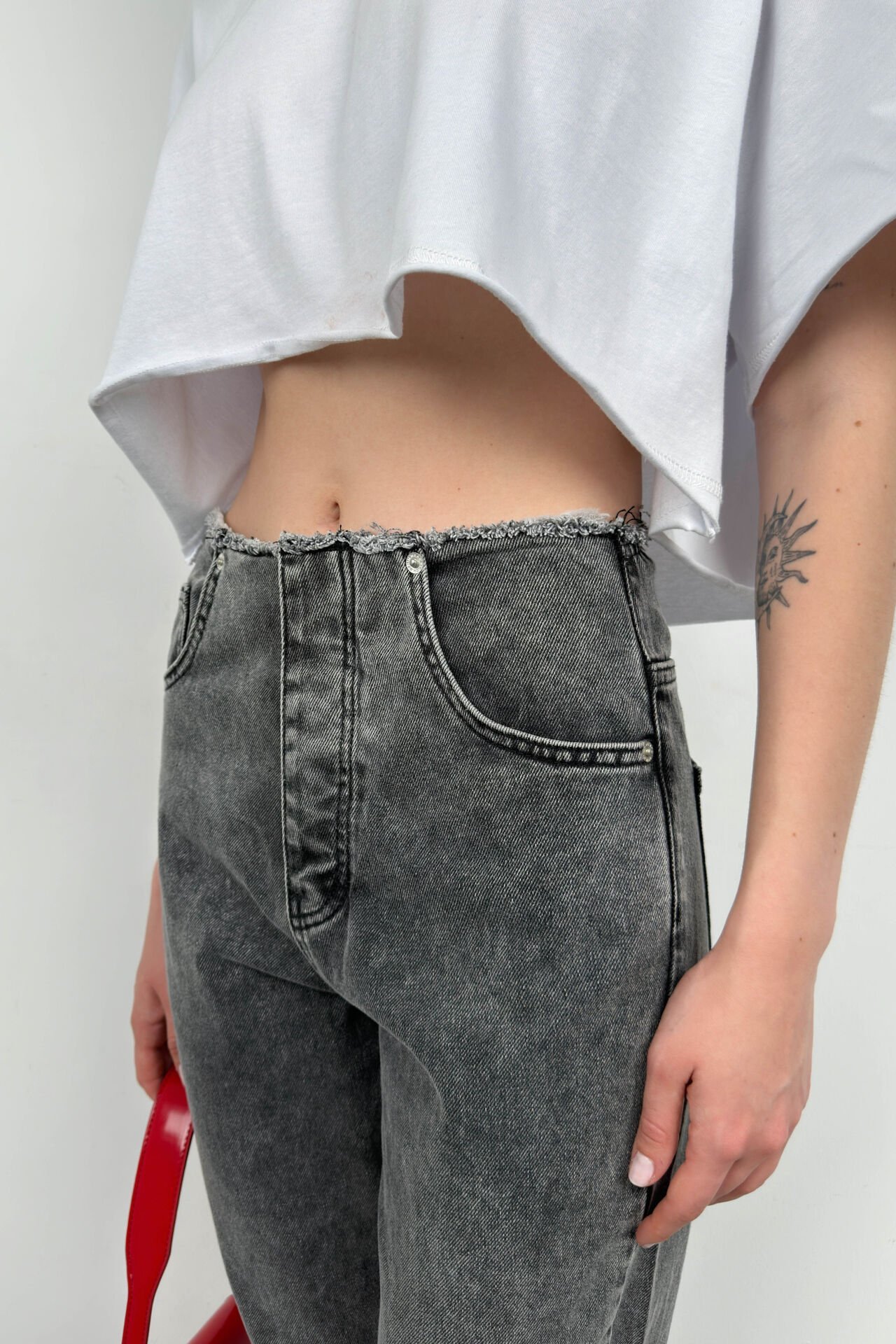 Wholesale Beltless Low Waist Gray Jeans