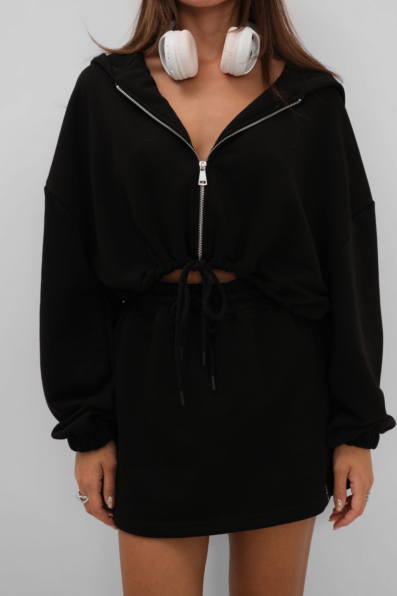 Wholesale Elastic Waist Zippered Black Sweatshirt