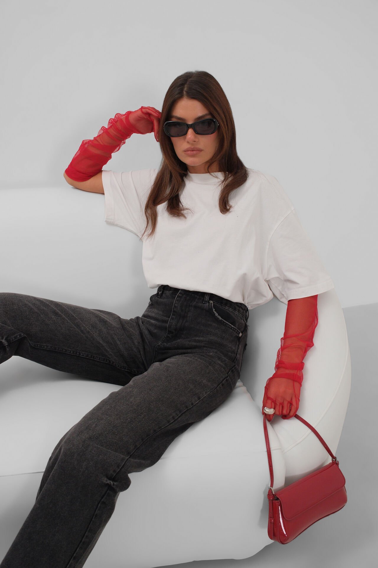 Черные джинсы с кисточками оптом