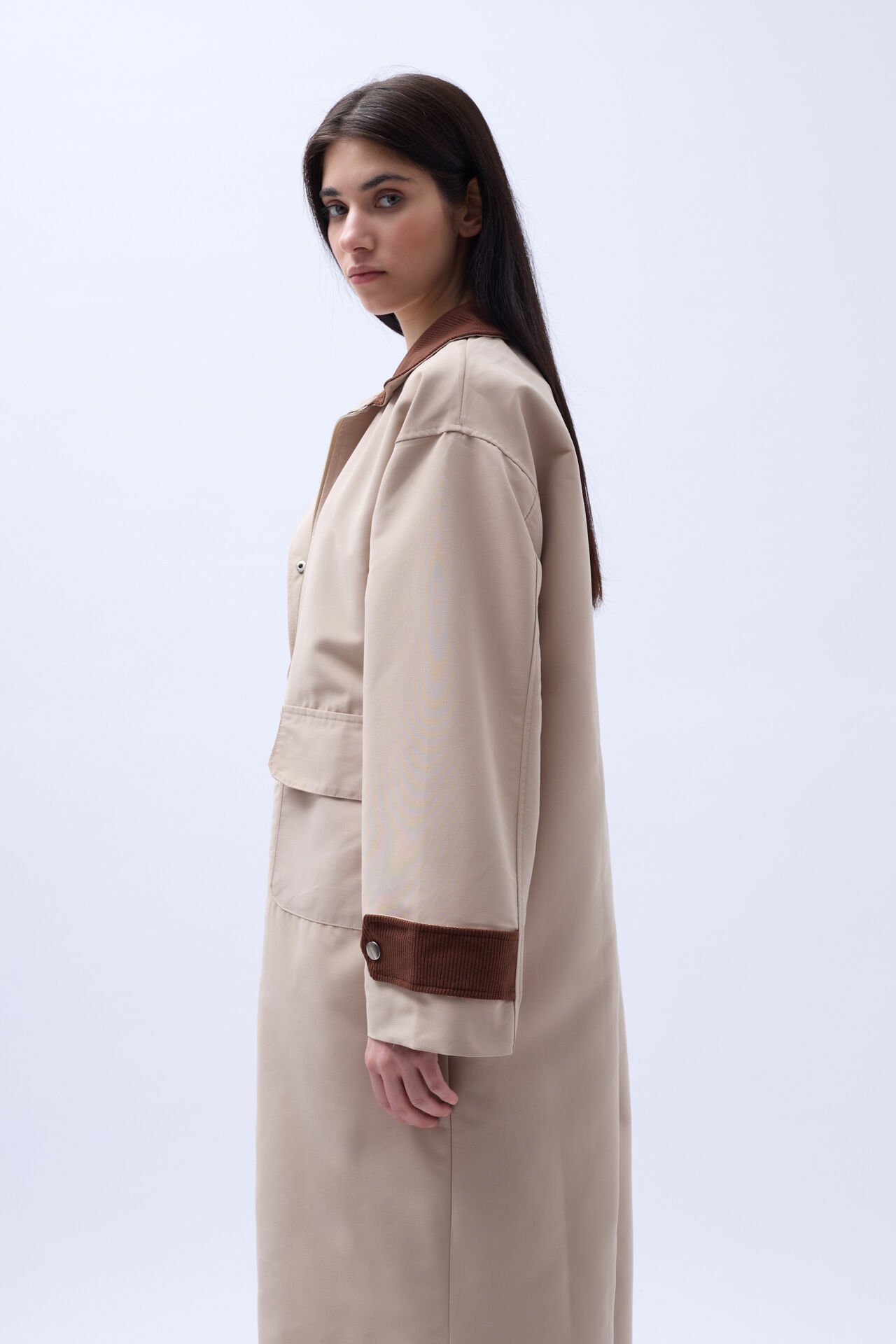 Toptan Yaka Detaylı Oversiz Bej Trençkot