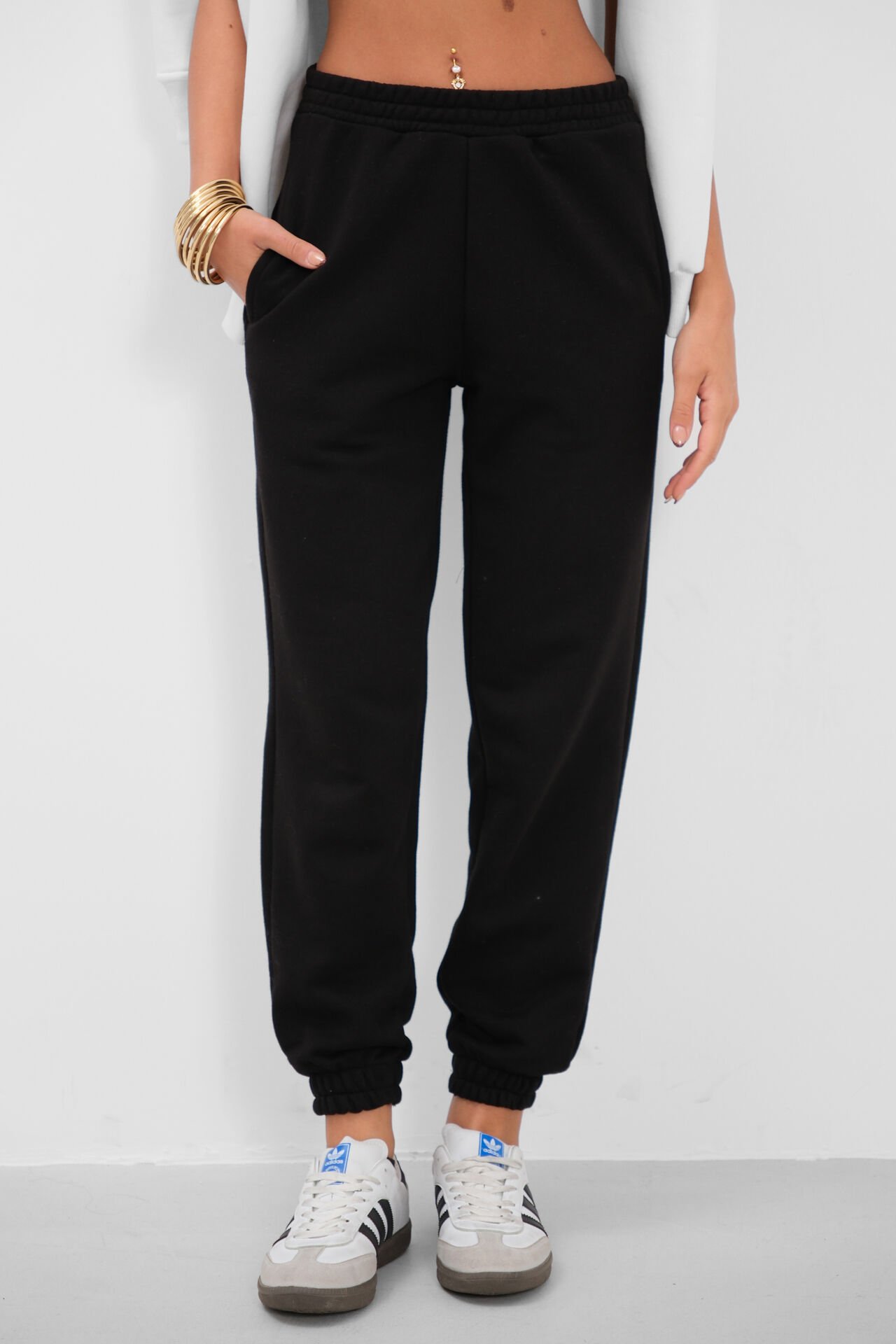 Wholesale Waist and Leg Elastic Black Jogger Tracksuit