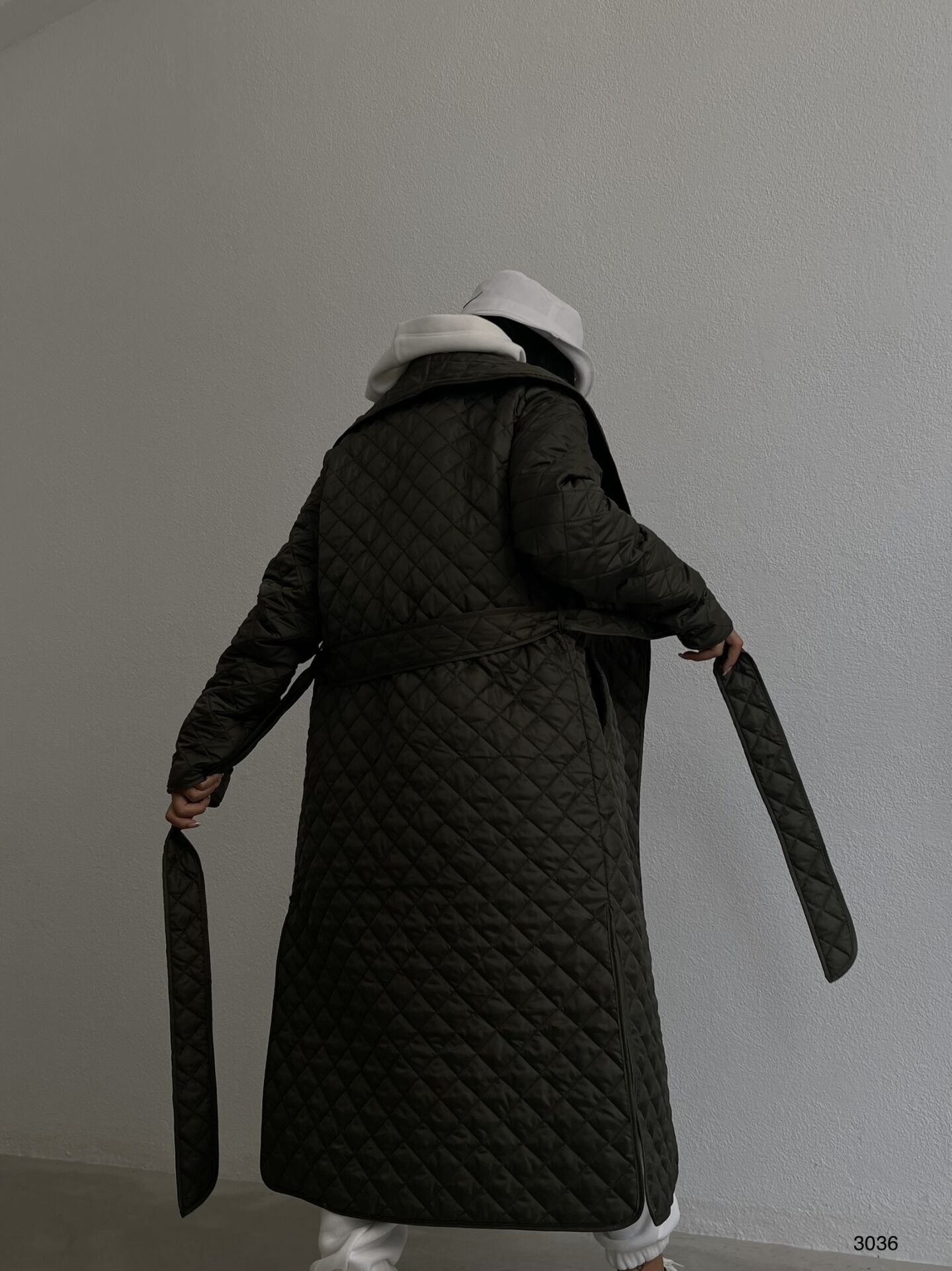 Toptan Kapitone Desen Maxi Boy Trençkot