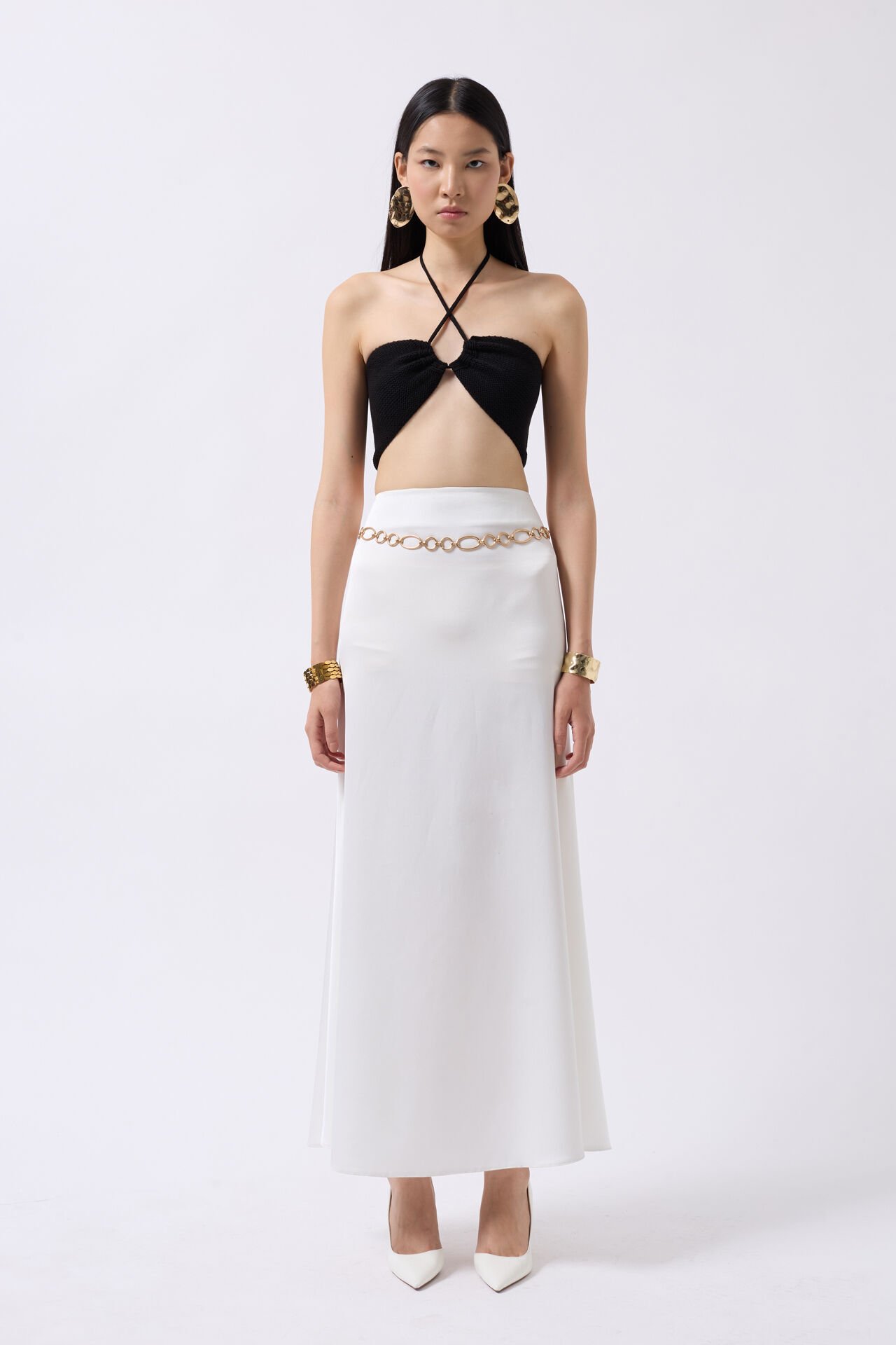 Wholesale Low-Cut Textured Black Bra