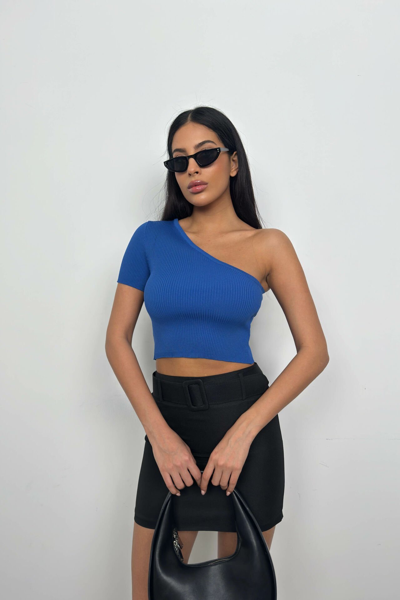 Toptan Tek Omuz Saks Crop Bluz