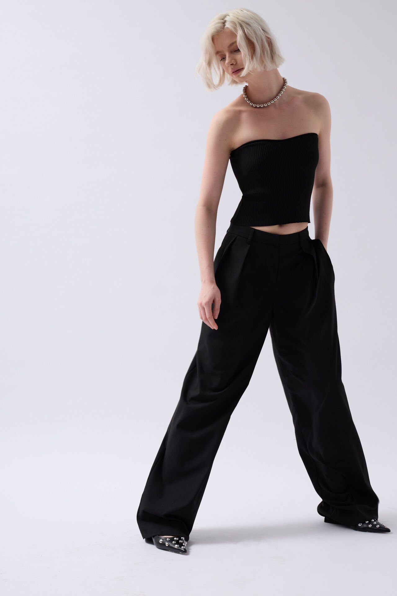 Toptan Straplez Dokulu Siyah Crop
