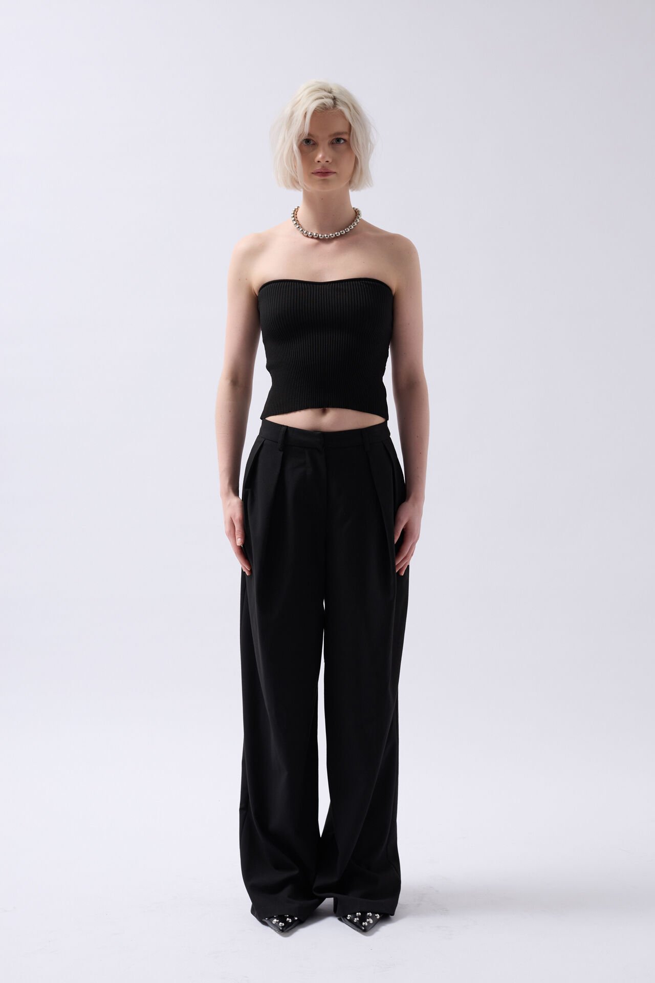 Toptan Straplez Dokulu Siyah Crop