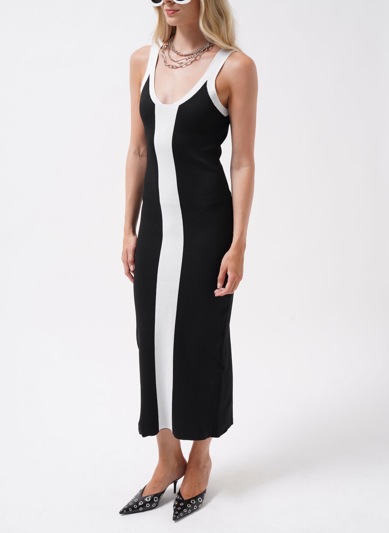 Double Color Slit Detail Dress