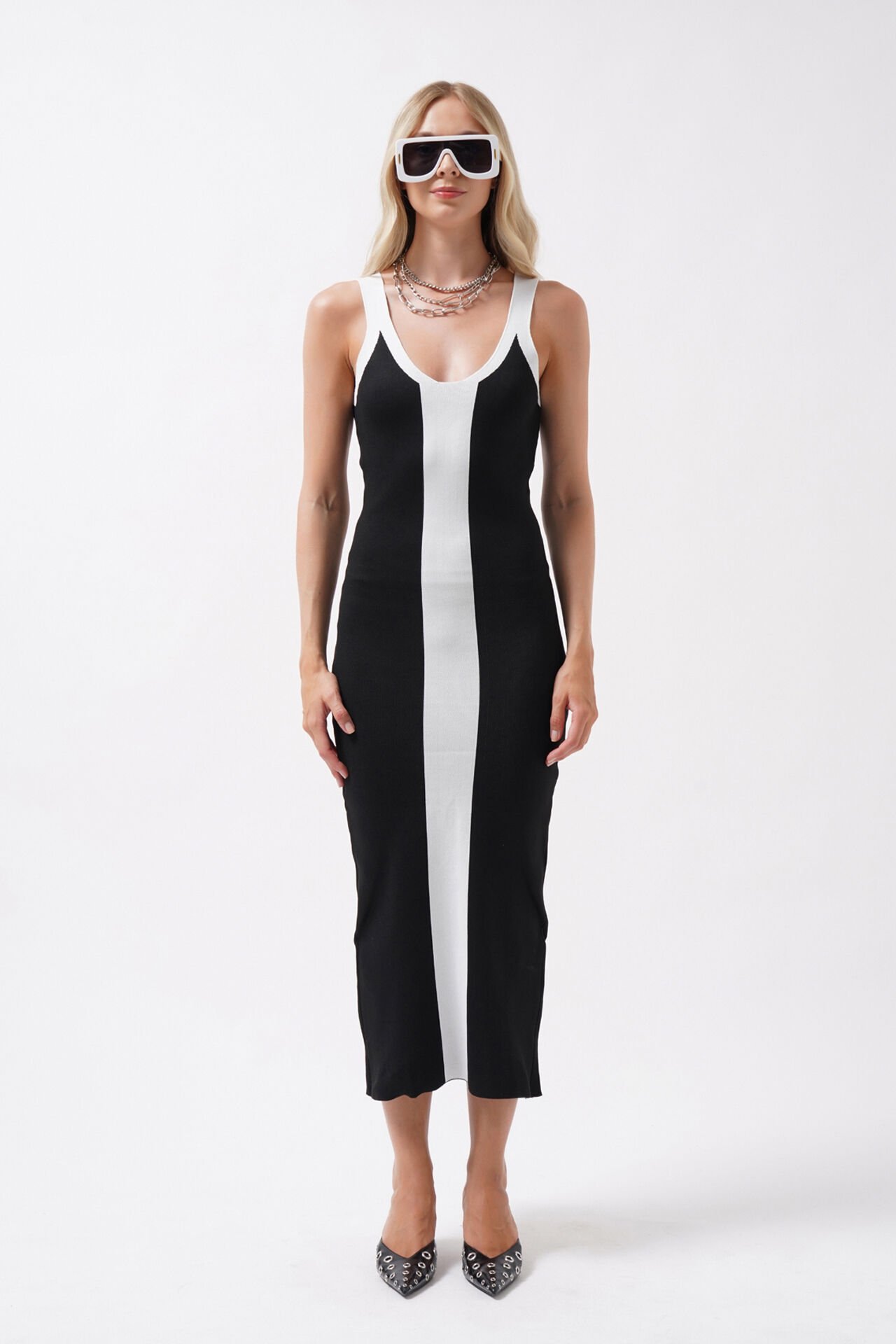 Double Color Slit Detail Dress