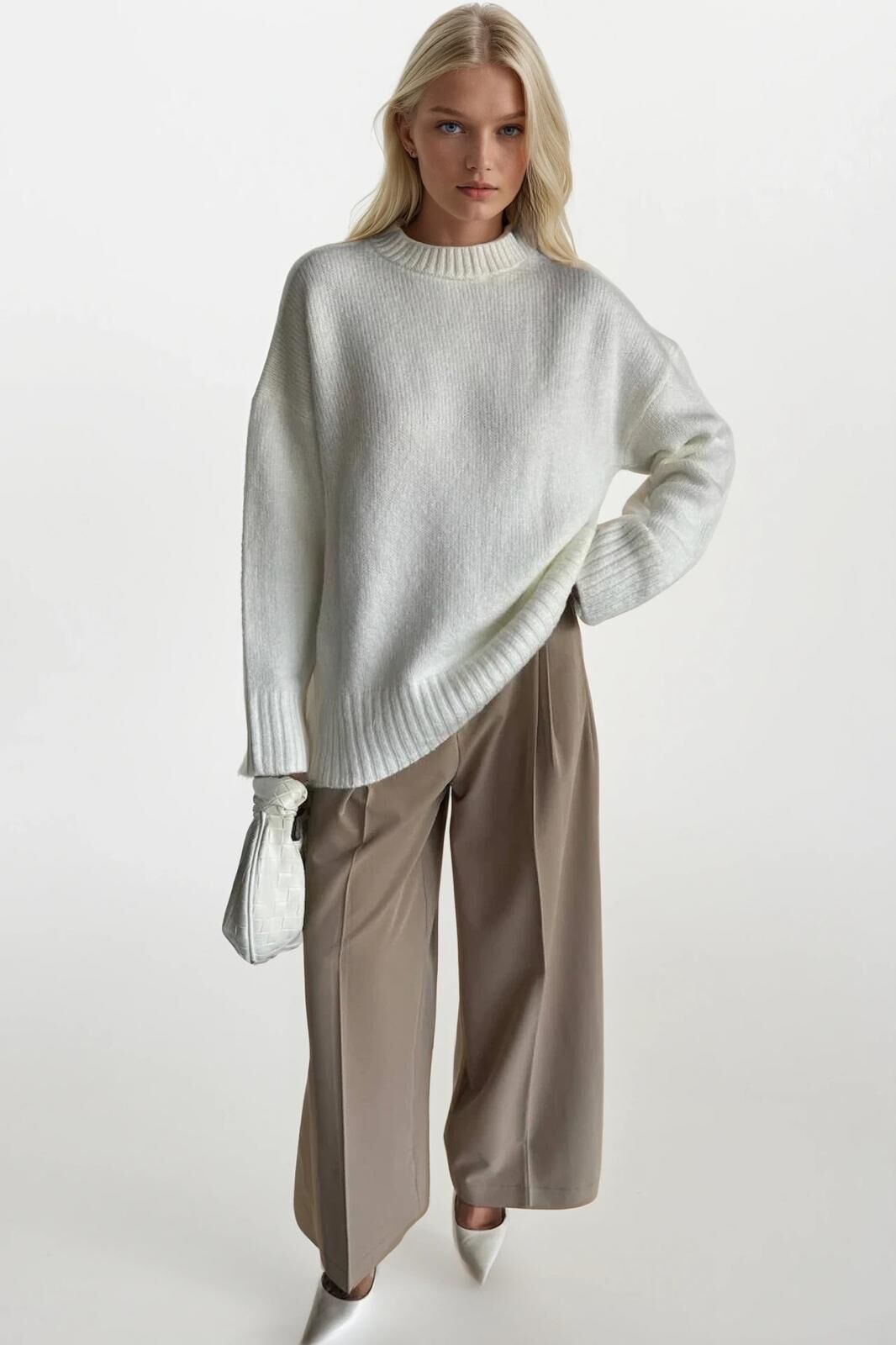 Toptan Bisiklet Yaka Basic Ekru Triko Kazak