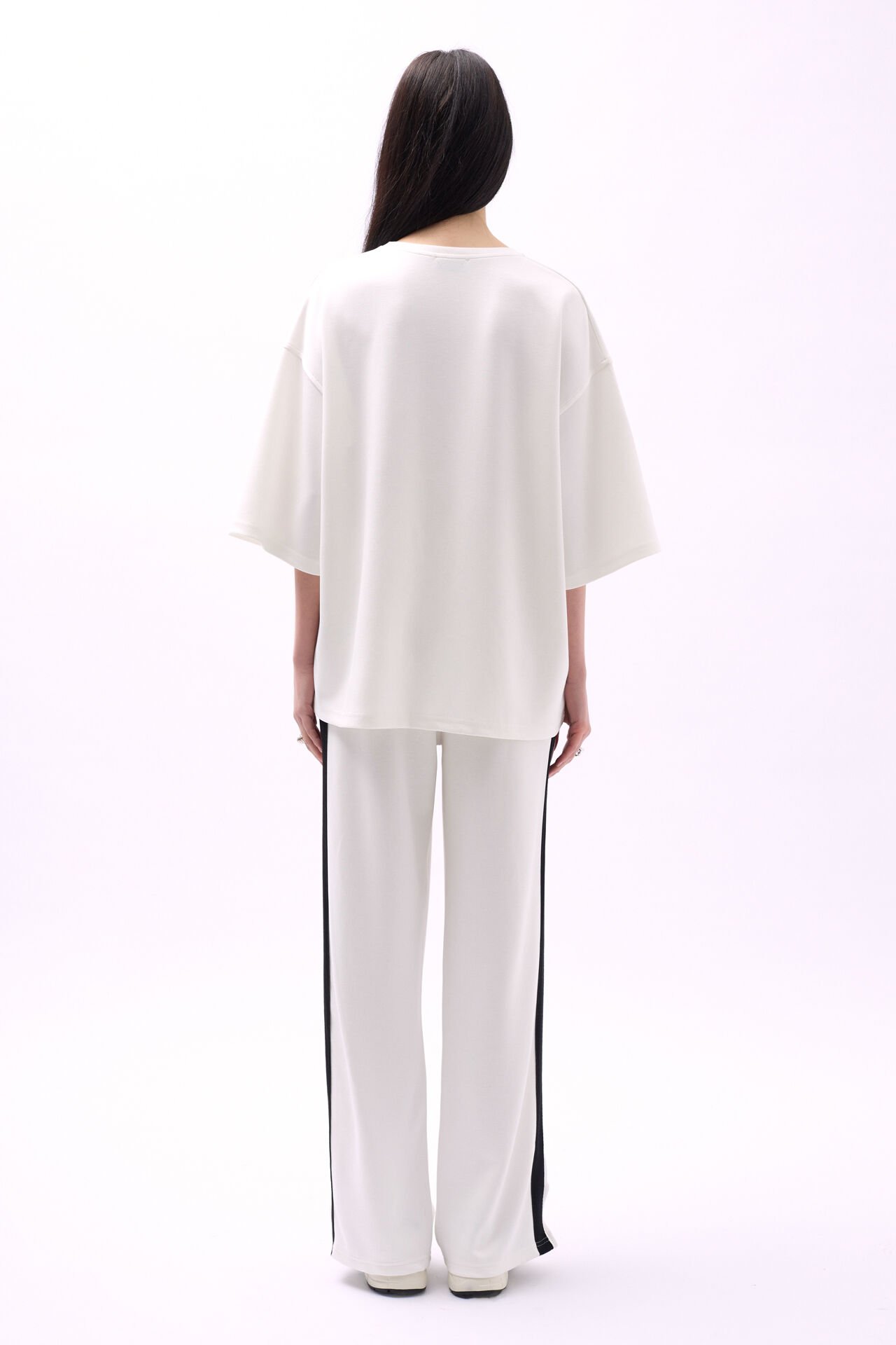 Toptan Bisiklet Yaka Oversize Beyaz T-Shirt
