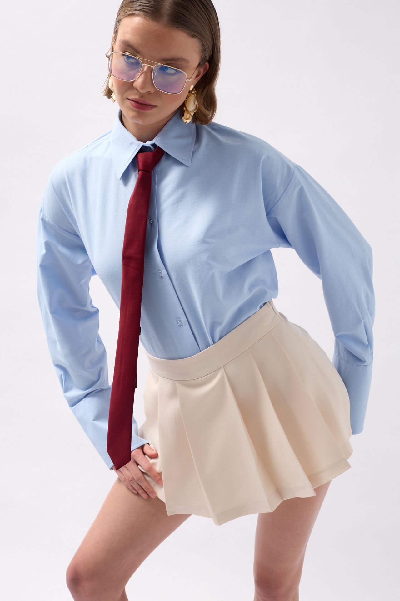 Wholesale Pleated Mini Stone Shorts Skirt