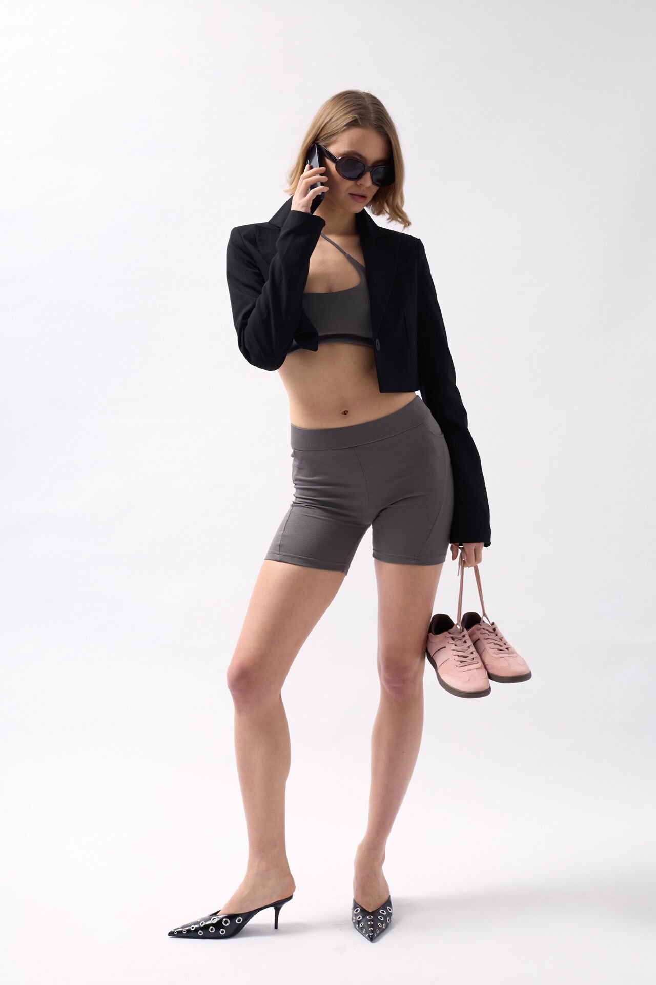 Wholesale Tassel Detail Gray Shorts