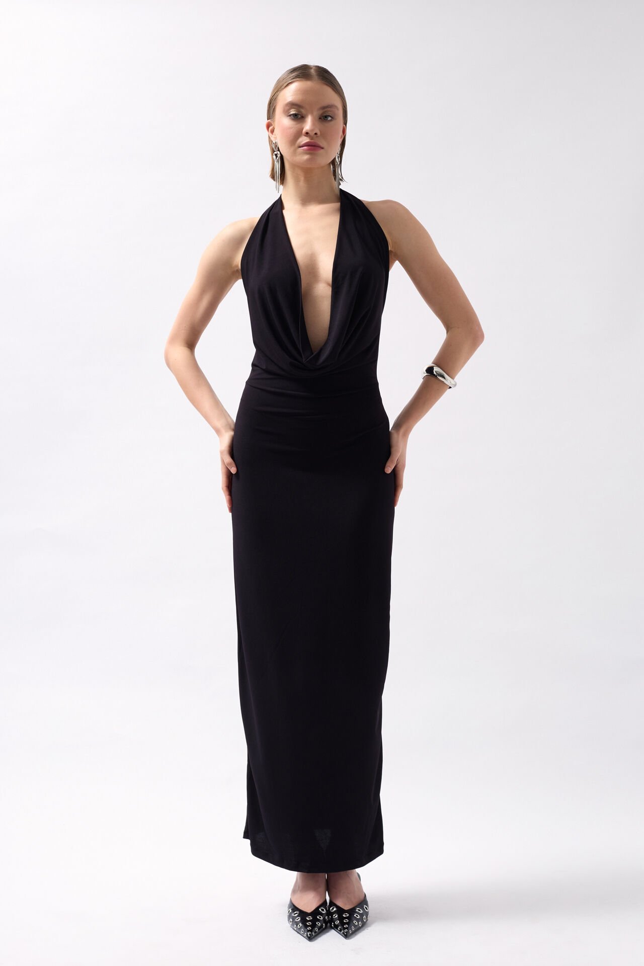 Wholesale Shawl Collar Low Cut Black Dress