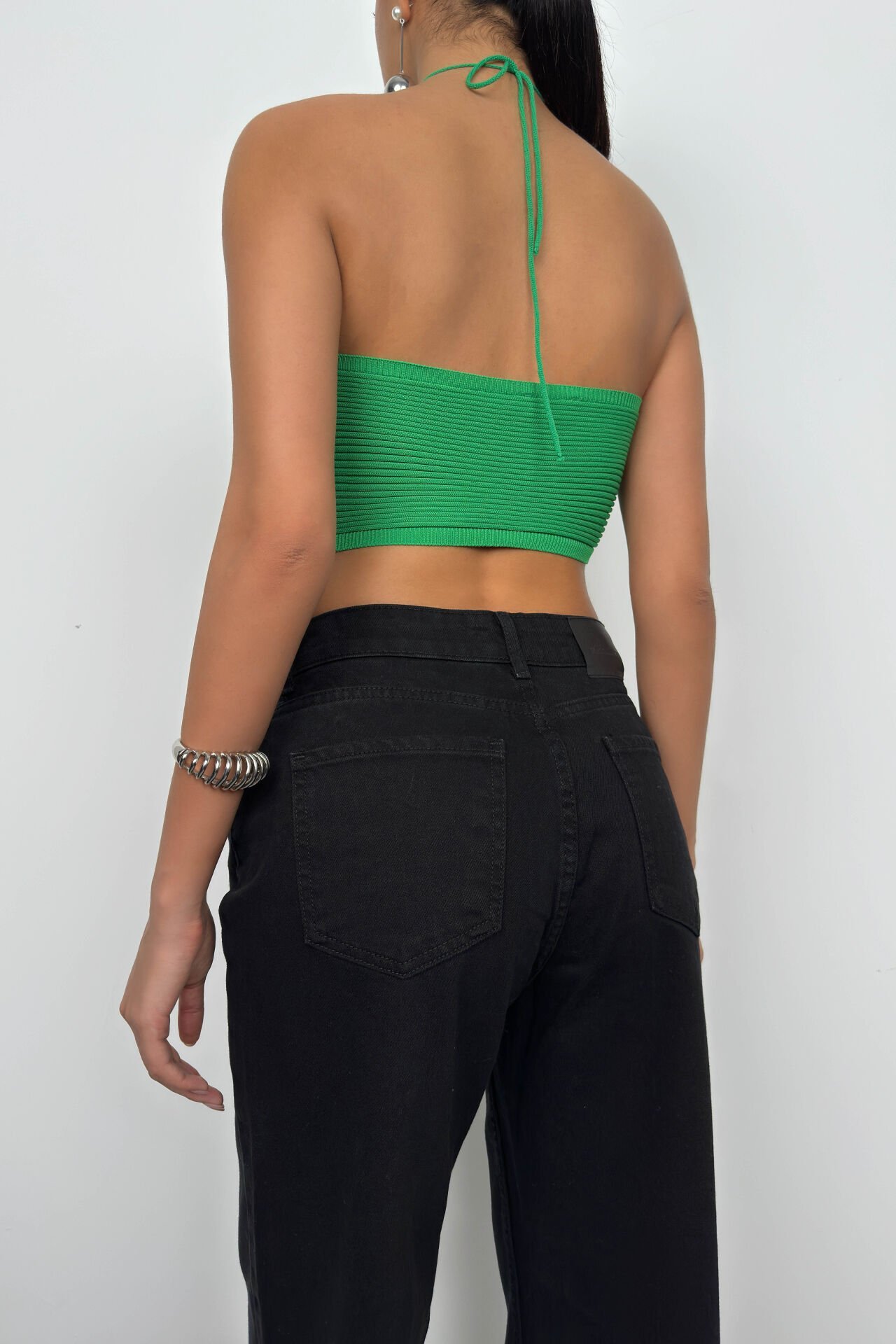 Gathered Crop with Neckband