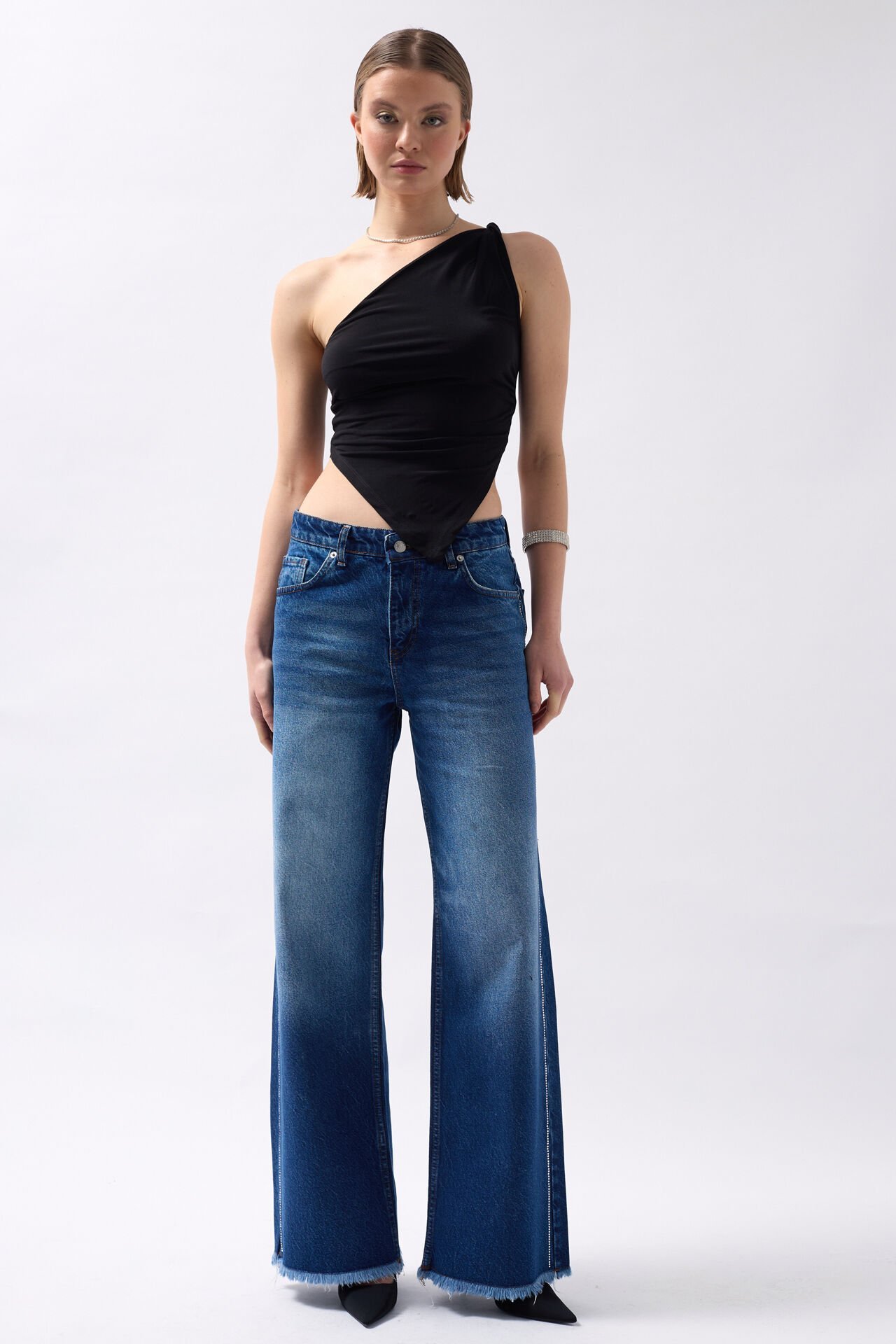 Wholesale Asymmetrical Detail Black Blouse