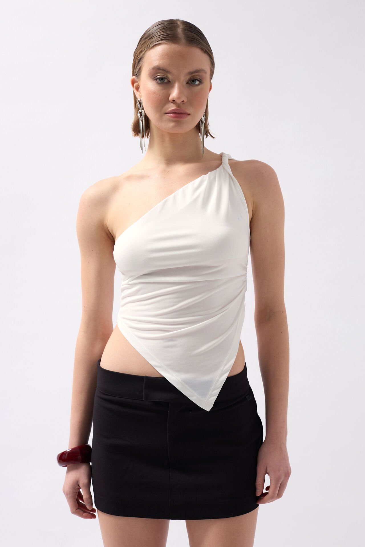 Wholesale Asymmetrical Detail White Blouse