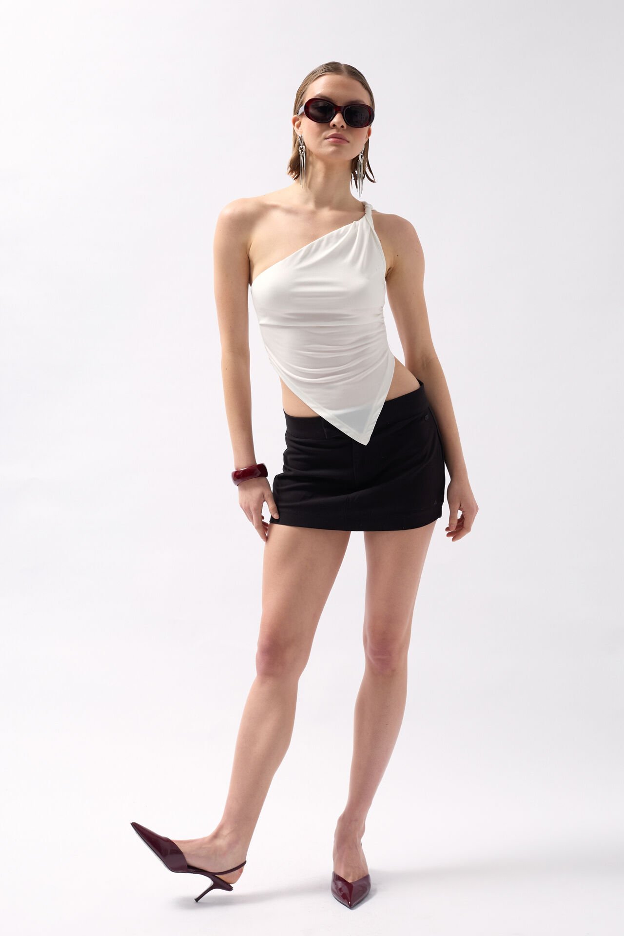 Wholesale Asymmetrical Detail White Blouse