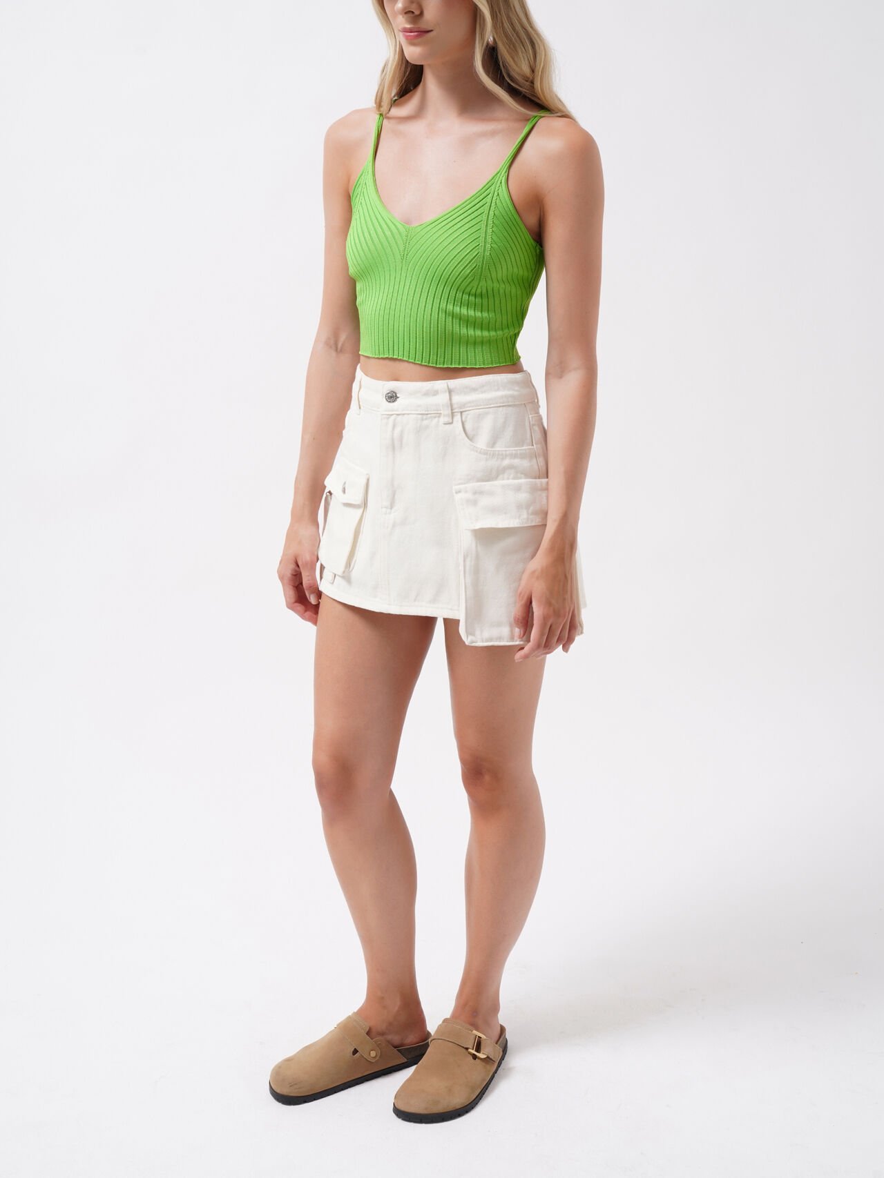 Toptan V Yaka Yeşil Crop Bluz